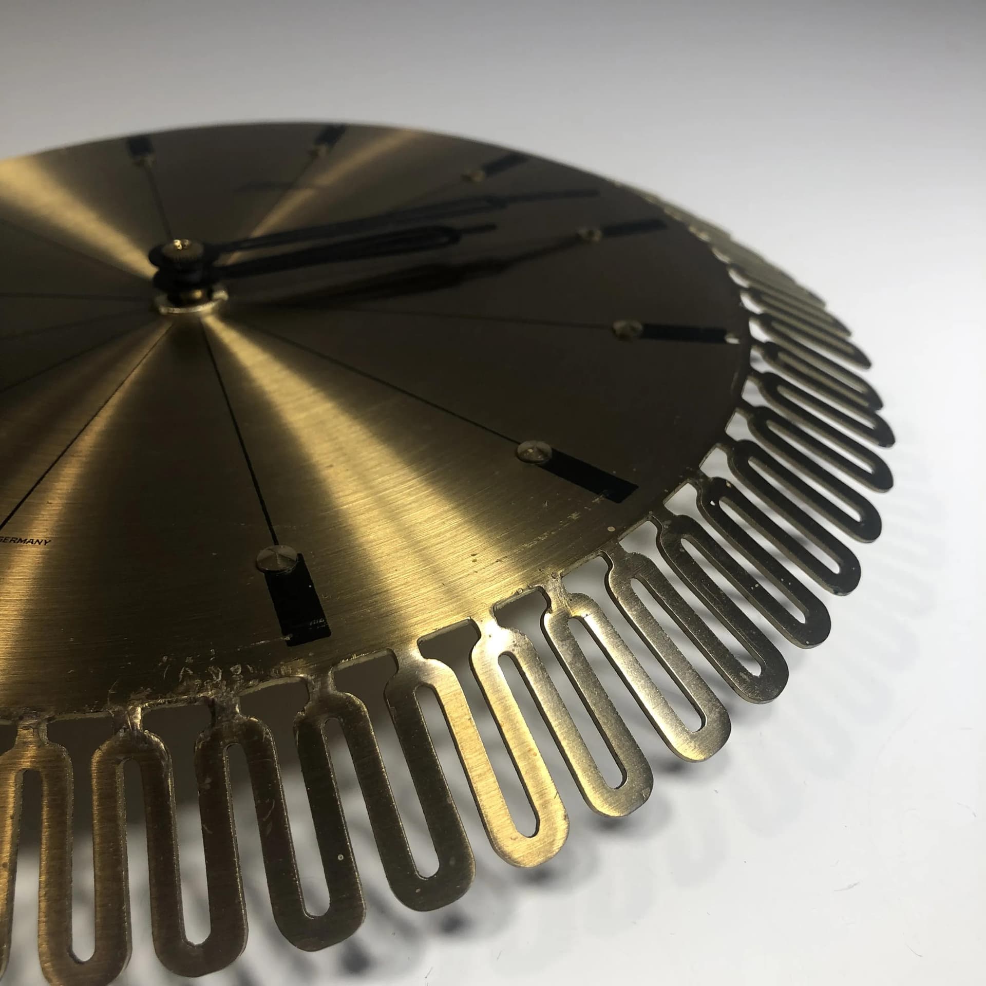 Zegar ścienny Atlanta, mosiądz złoty, Niemcy, lata 70. - 32925