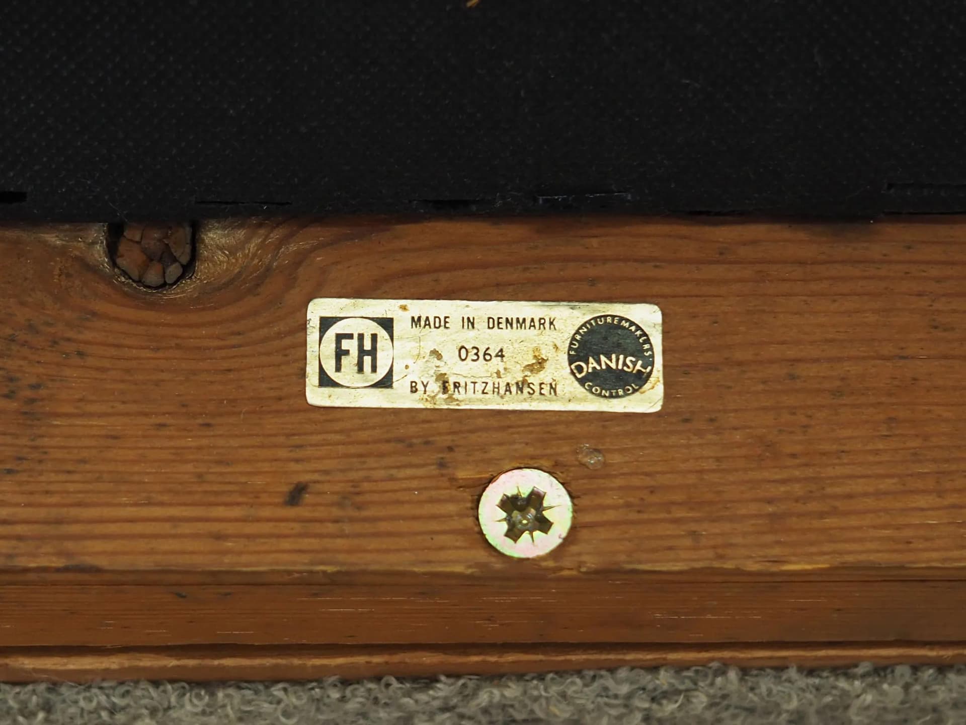 Sofa 8000, boucle szary, buk, proj. S. Hansen, dla Fritz Hansen, Dania, lata 60. - 33148