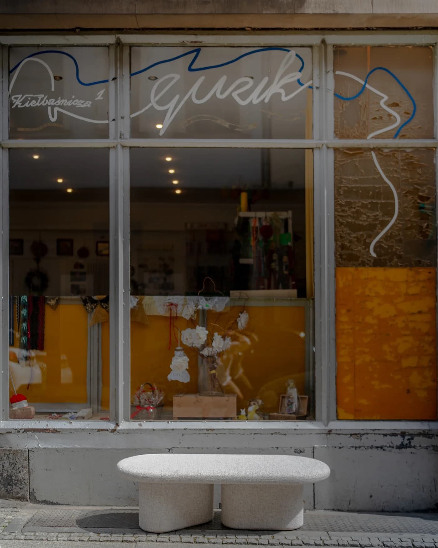 Ławka tapicerowana Ovo beżowy, Feum - 46353