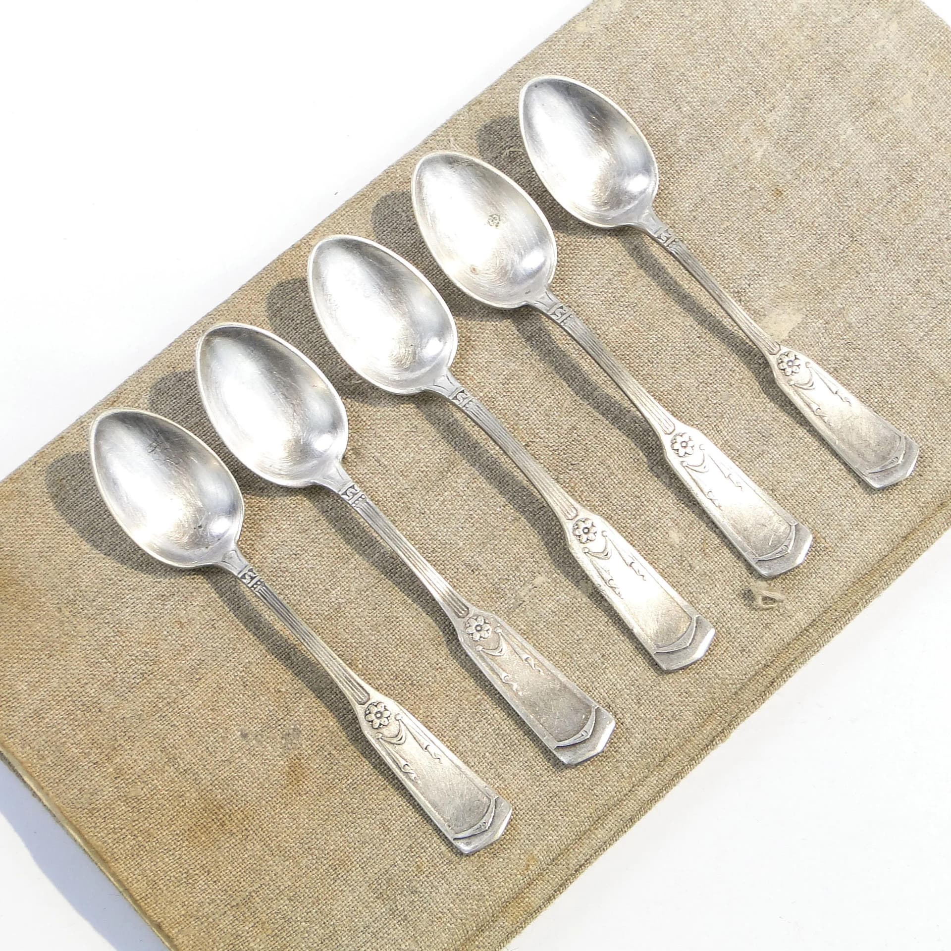 Set of Five Coffee Spoons, Art Nouveau, silver, early 20th c. - 33207