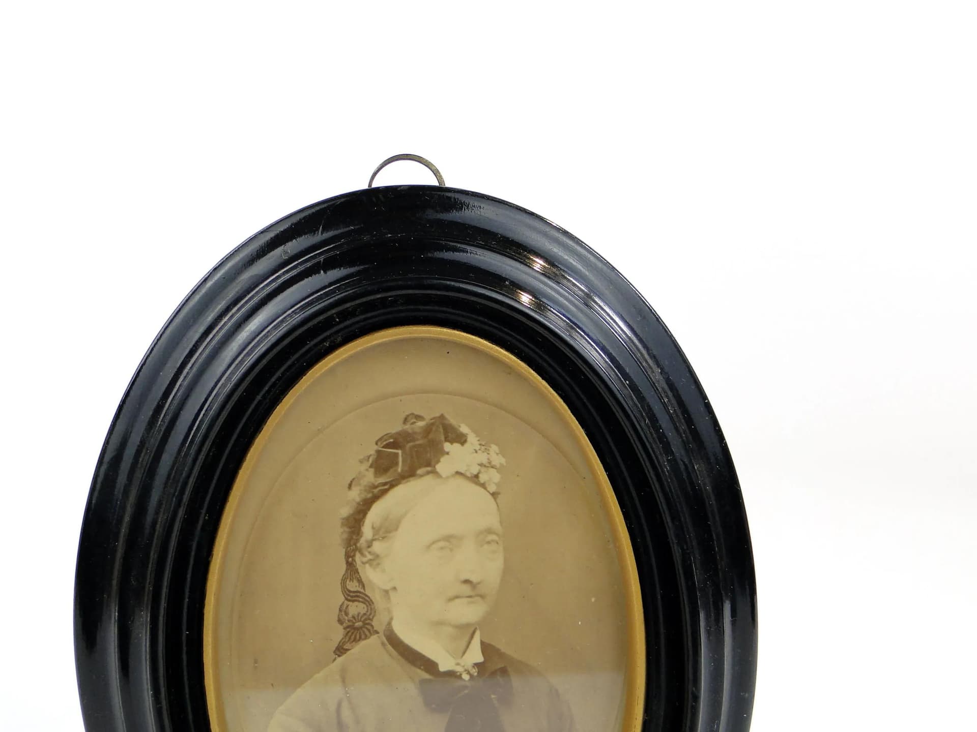 Elliptical Photo Frame, black wood, gilded accent, Germany, 1920s - 33462