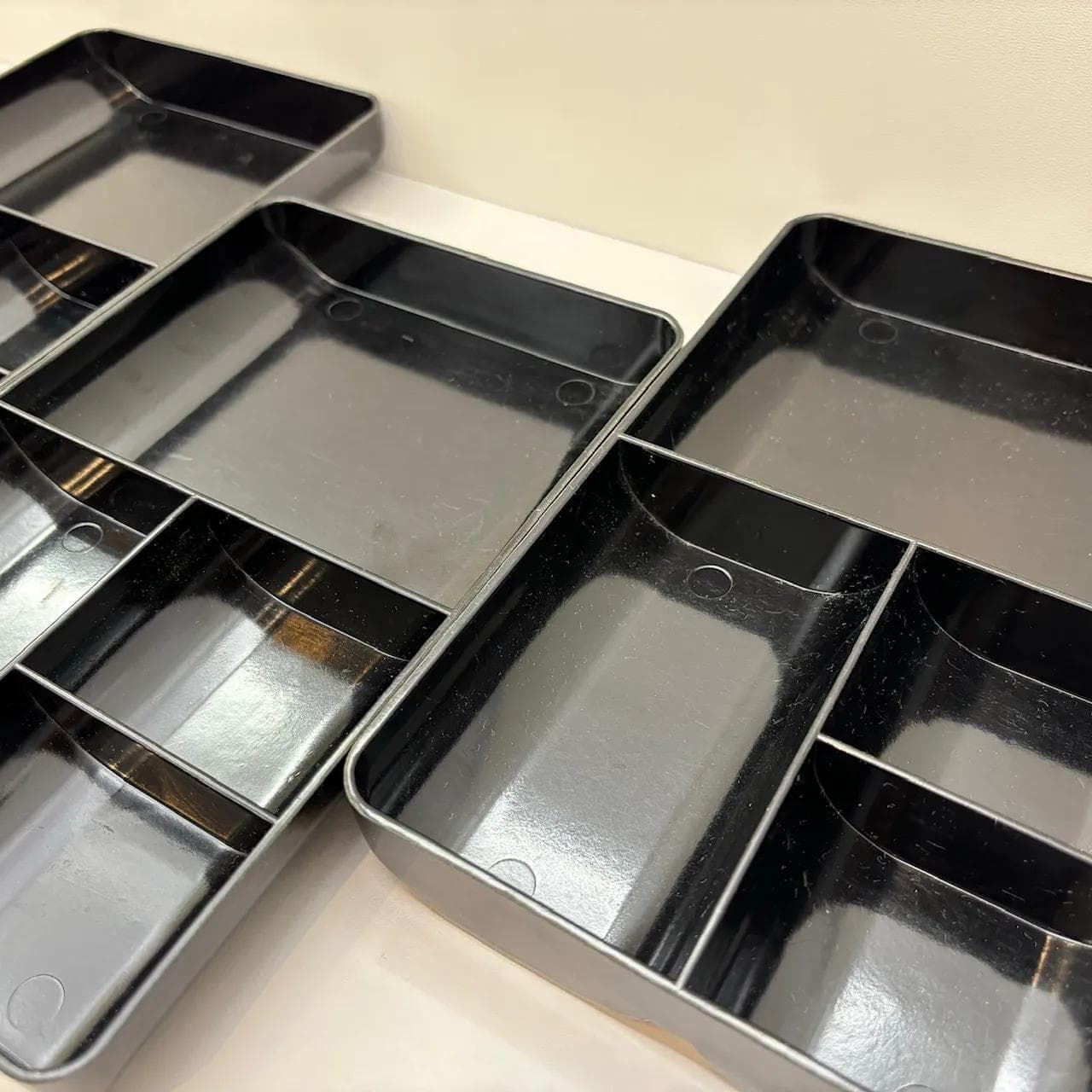 Organizer biurowy, bakelit czarny, Niemcy, lata 60. - 33391