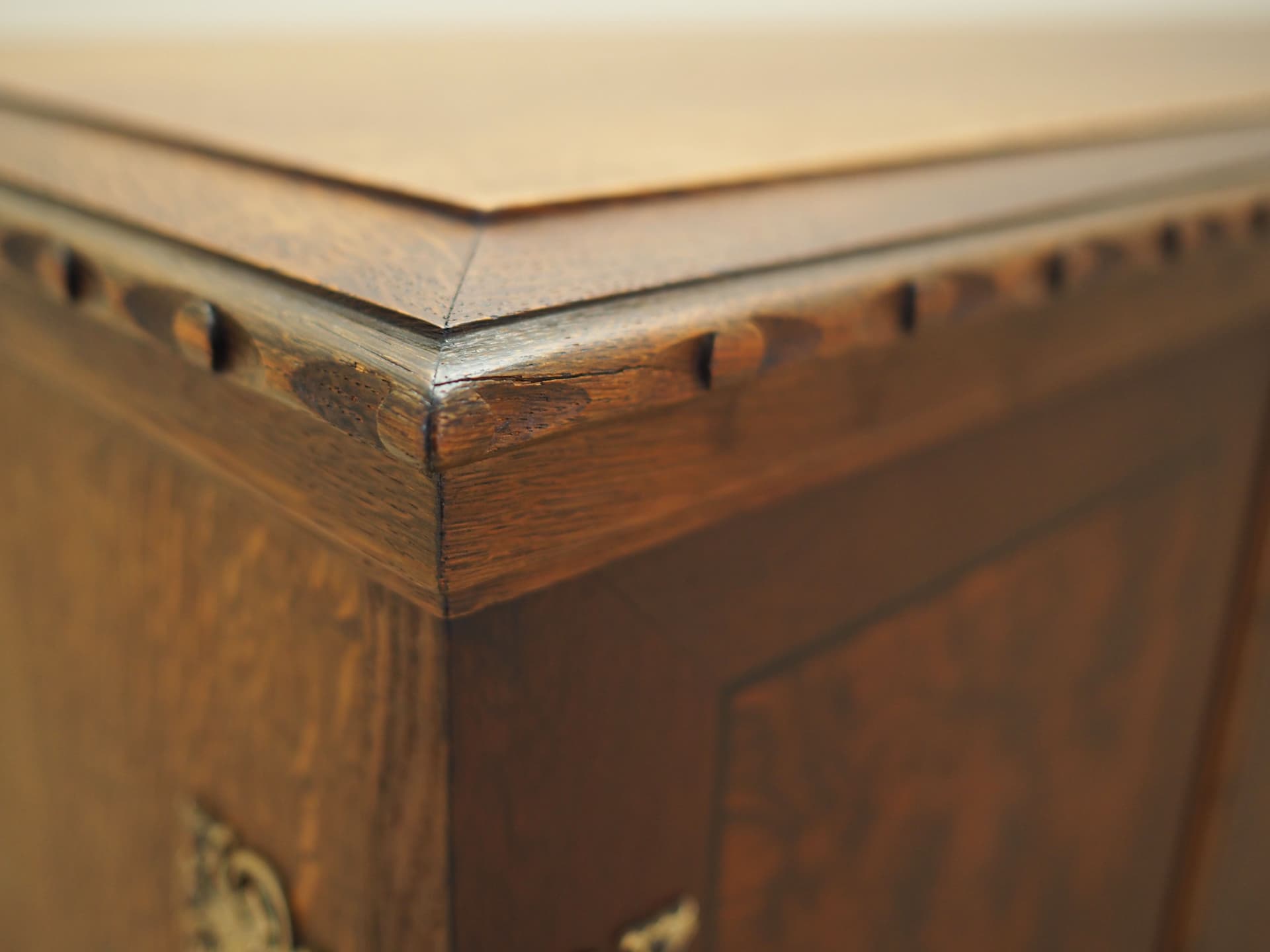 Sideboard, dąb brązowy ciemny, Dania, lata 60. - 63933