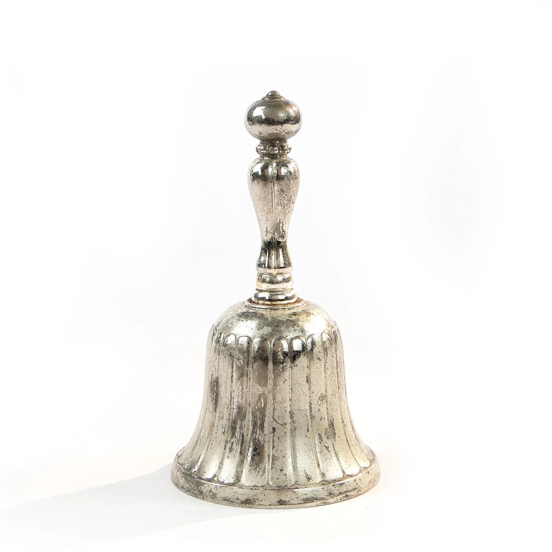 Dzwonek stołowy, srebro, mosiądz, Anglia, lata 50. - 33425