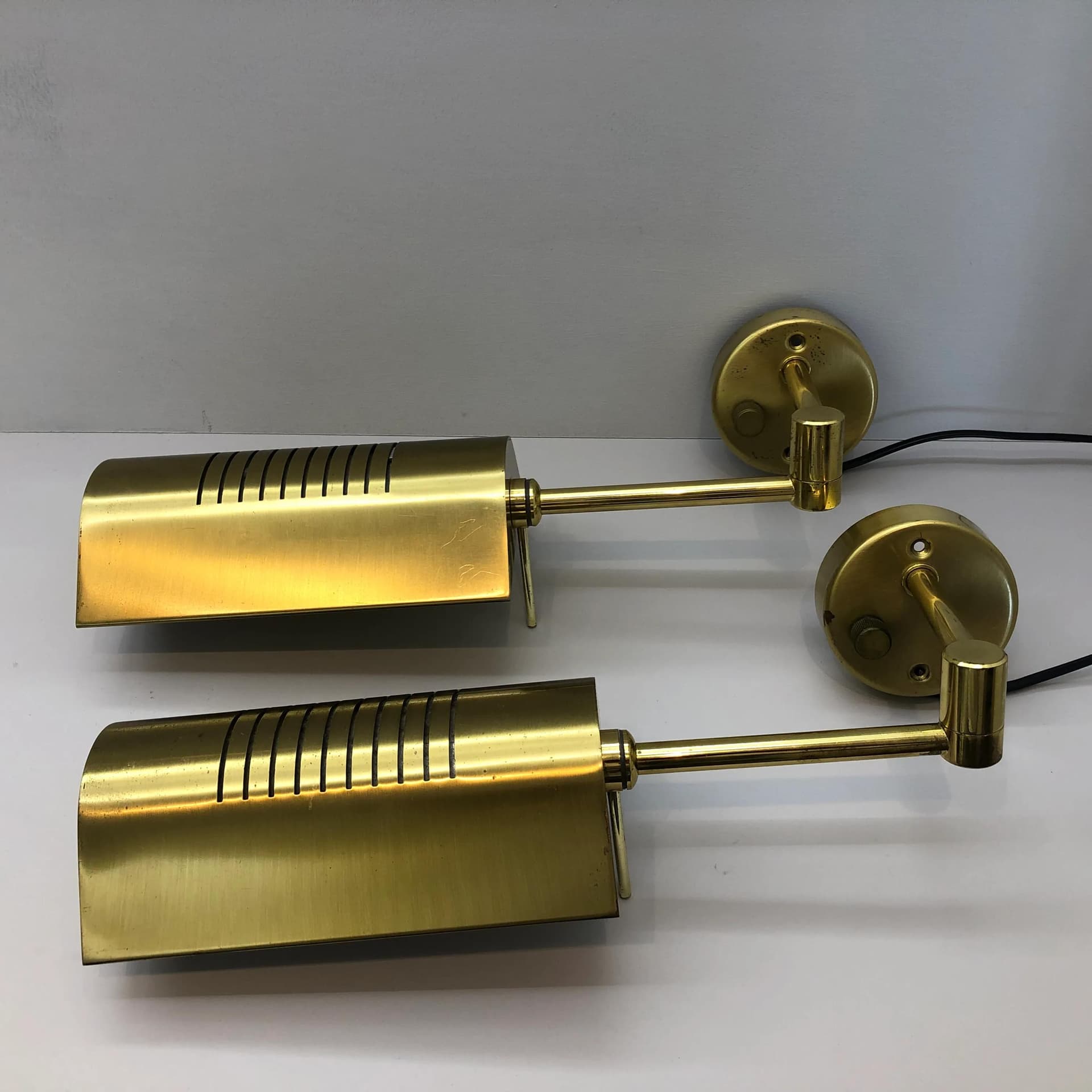 Pair of wall sconces, golden brass, Bankamp Leuchten, Germany, 1970s. - 33558