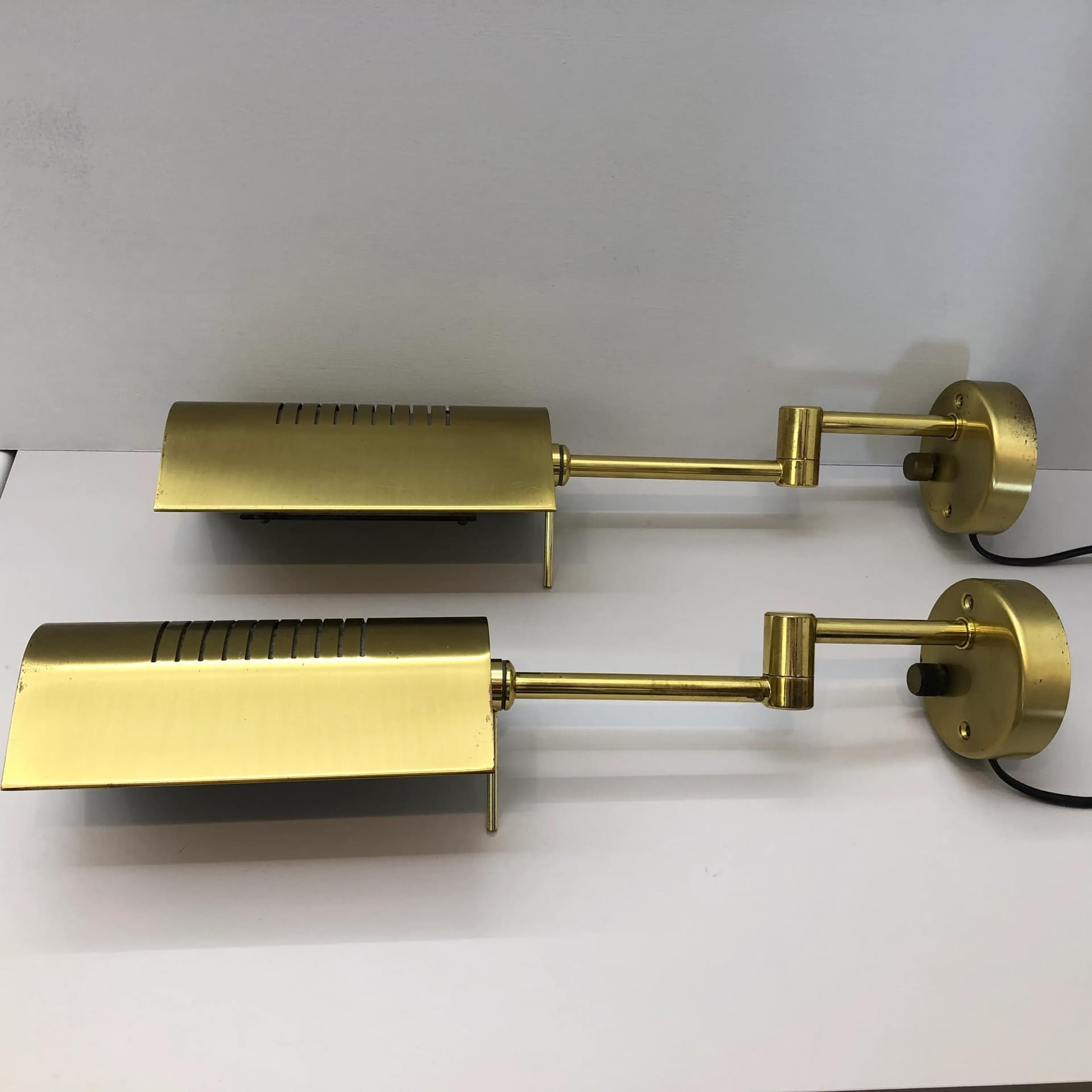 Pair of wall sconces, golden brass, Bankamp Leuchten, Germany, 1970s. - 33559