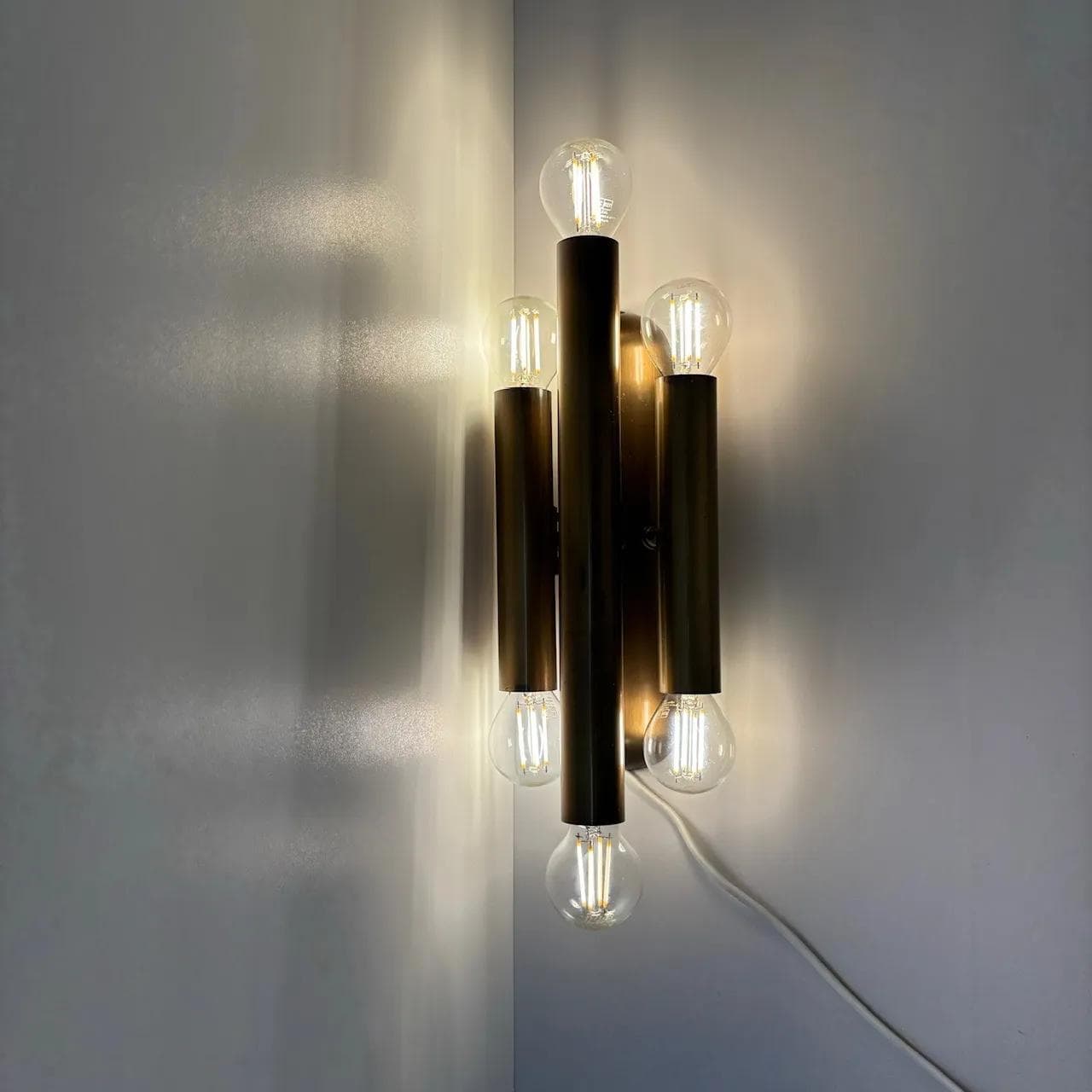 Pair of brutalist wall sconces, golden brass, Germany, 1980s. - 33543