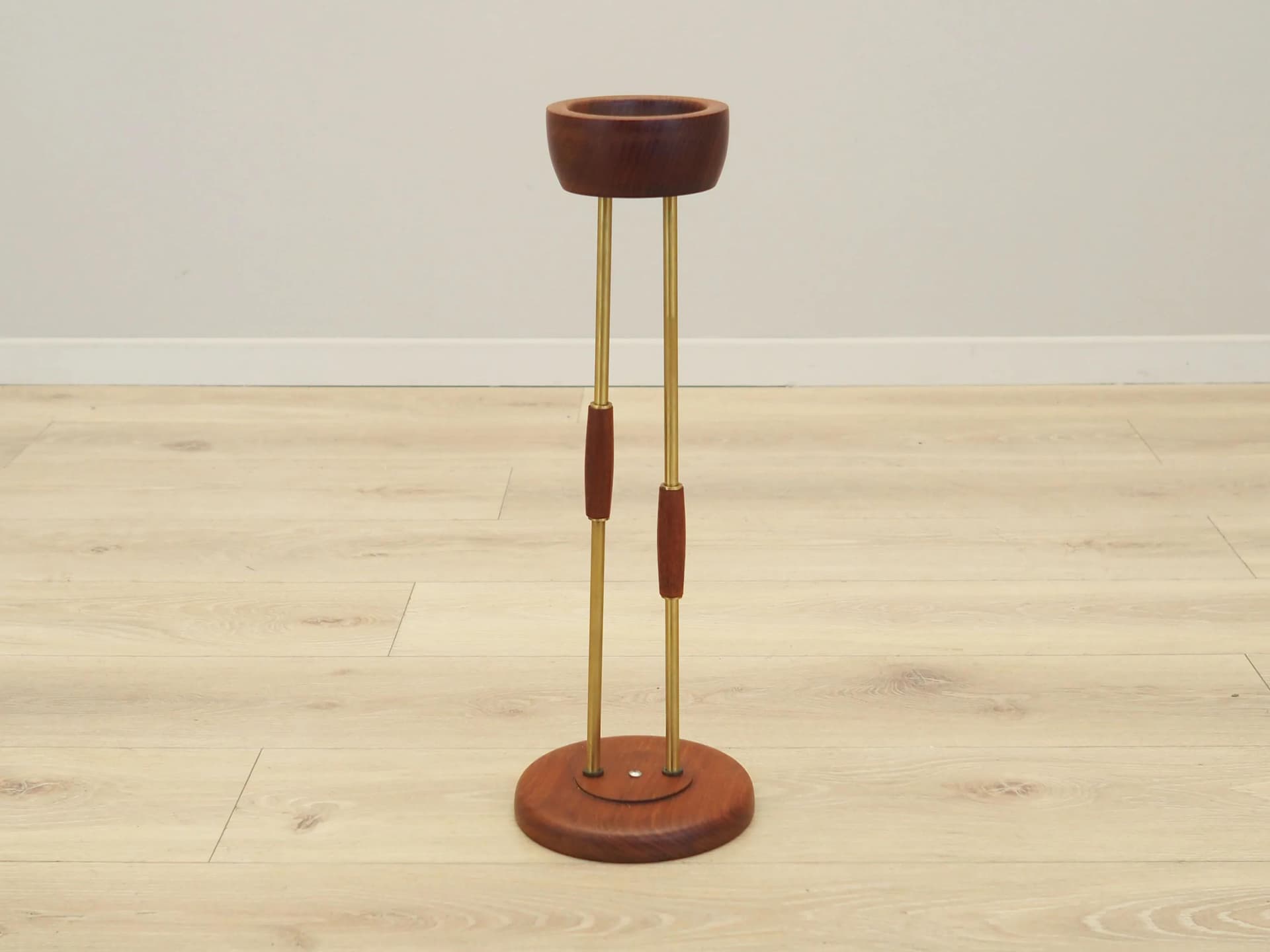 Popielniczka, teak brązowy, mosiądz złoty, Dania, lata 70. - 33638