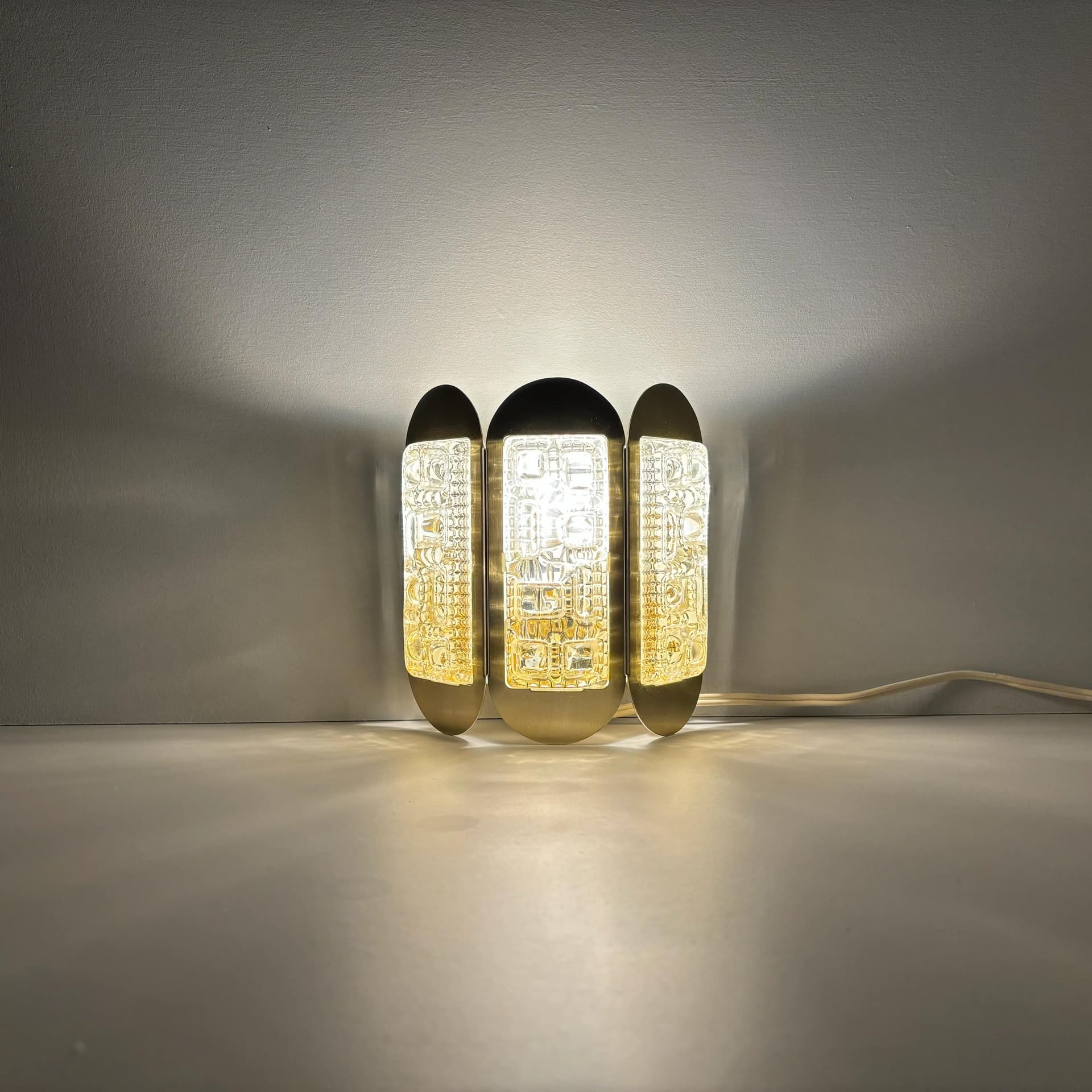 Pair of wall sconces, Vitrika, amber glass, gold aluminium, Denmark, 1960s. - 33946