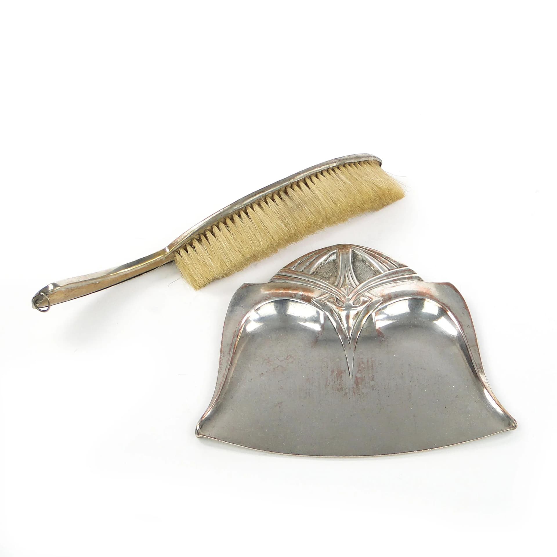 Crumb Set Art Nouveau, silver-plated copper, Poland, early 20th c. - 34017