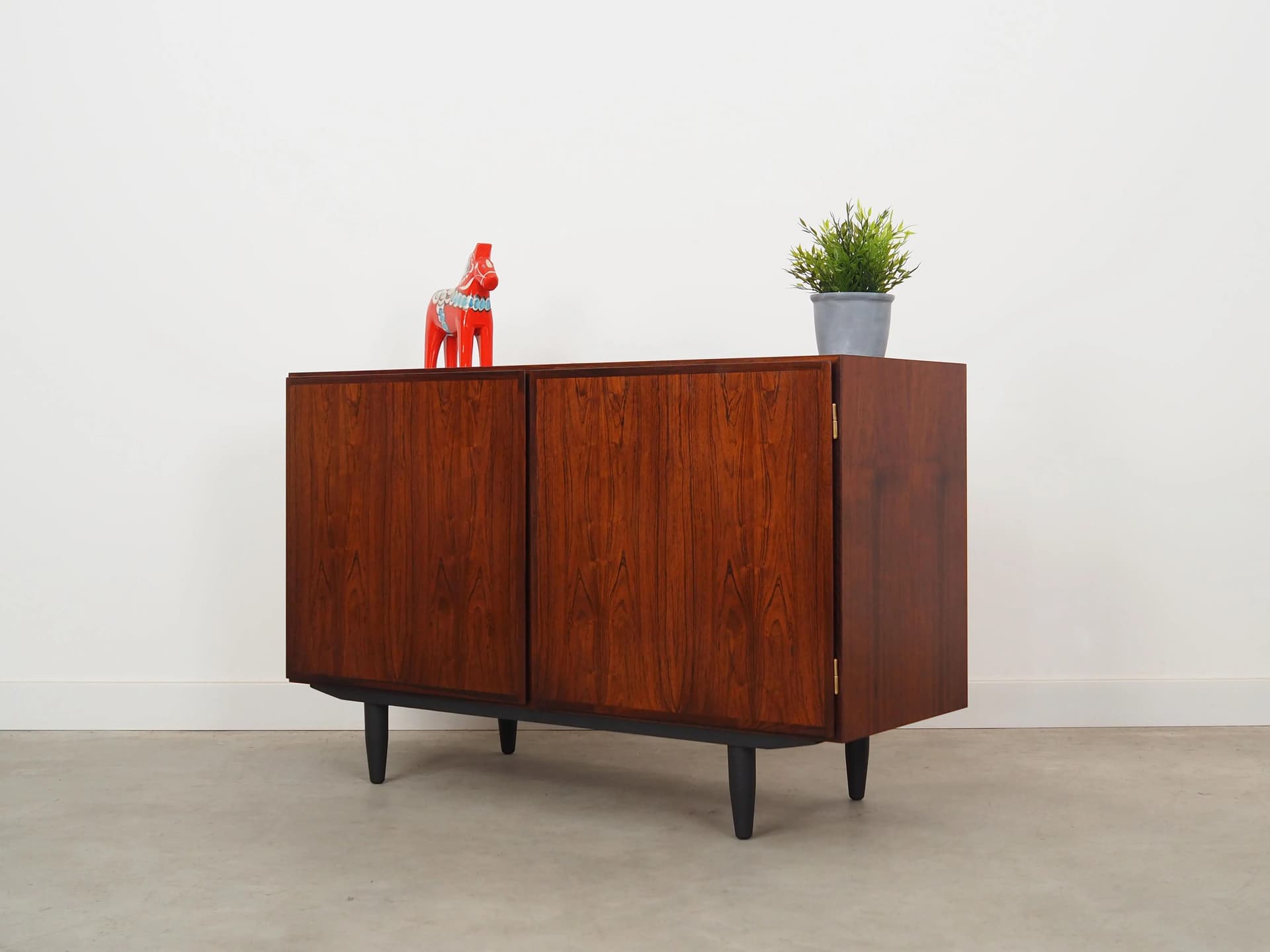 Cabinet, brown rosewood, Omann Jun, Denmark, 1970s - 34079