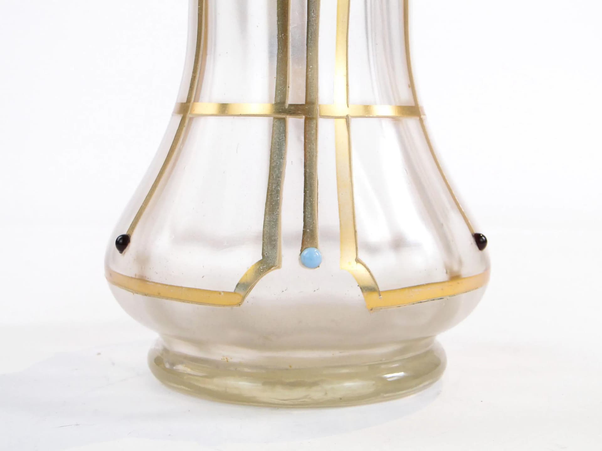 Vase Geometric Secession, Wiener Werkstätte, opaline glass ivory, Austria, 1900 - 34301