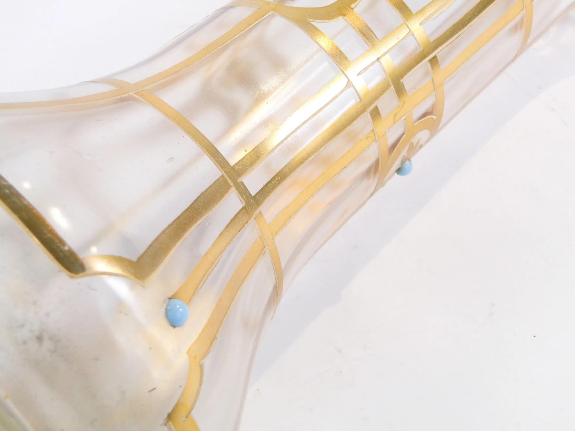 Vase Geometric Secession, Wiener Werkstätte, opaline glass ivory, Austria, 1900 - 34304