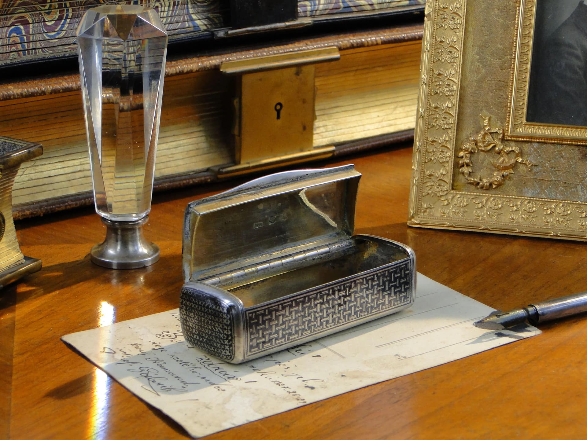 Tabakiera kasetkowa, niello srebro, Carska Rosja, XIX w. - 34289