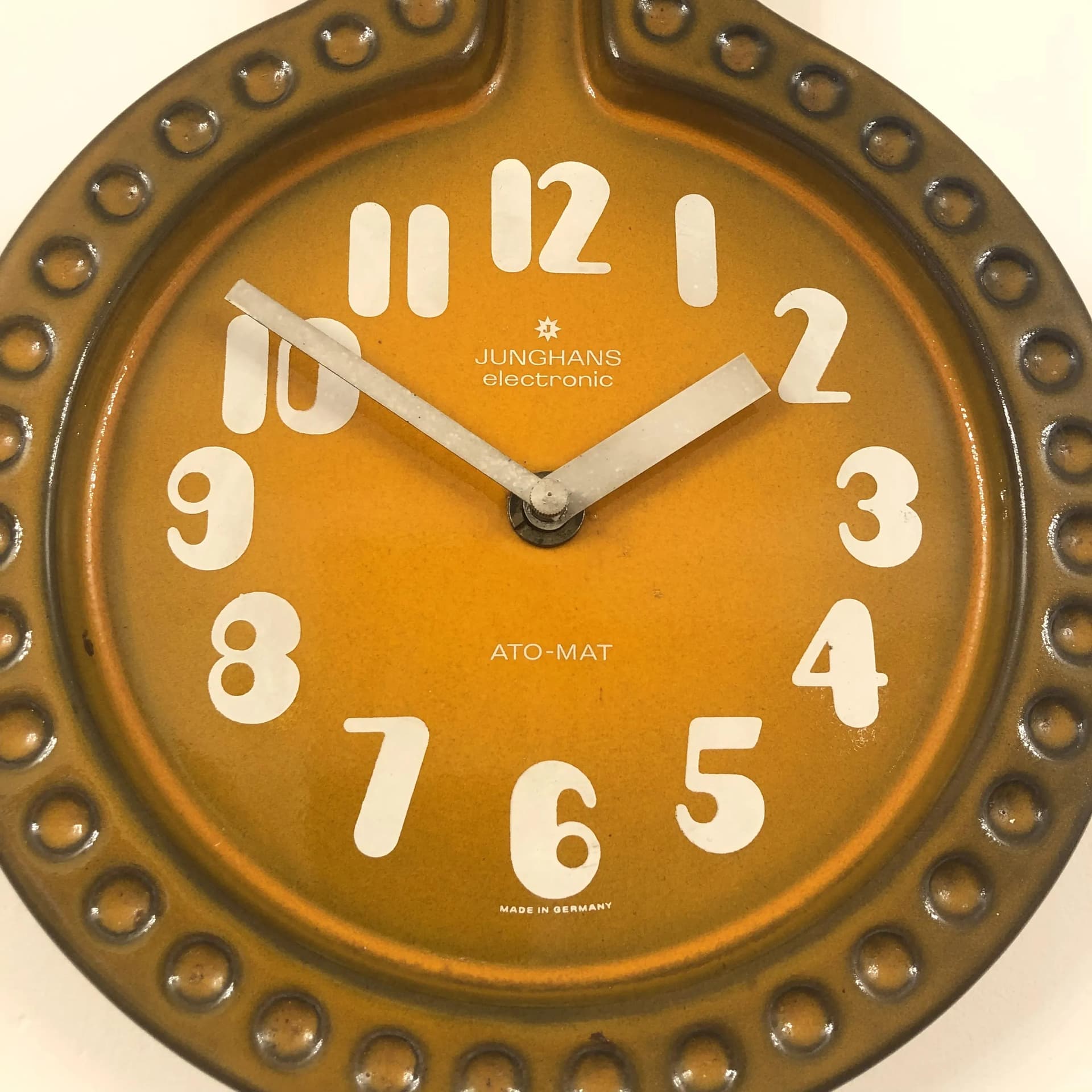 Pomarańczowy ceramiczny zegar ścienny, Junghans, Niemcy, lata 80. - 34126