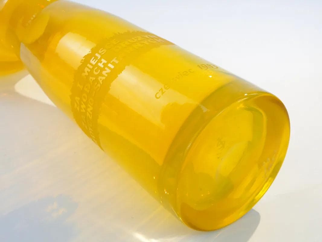 Wazon amfora, żółty, szkło, proj. K. Krawczyk, Polska, lata 70. - 34450