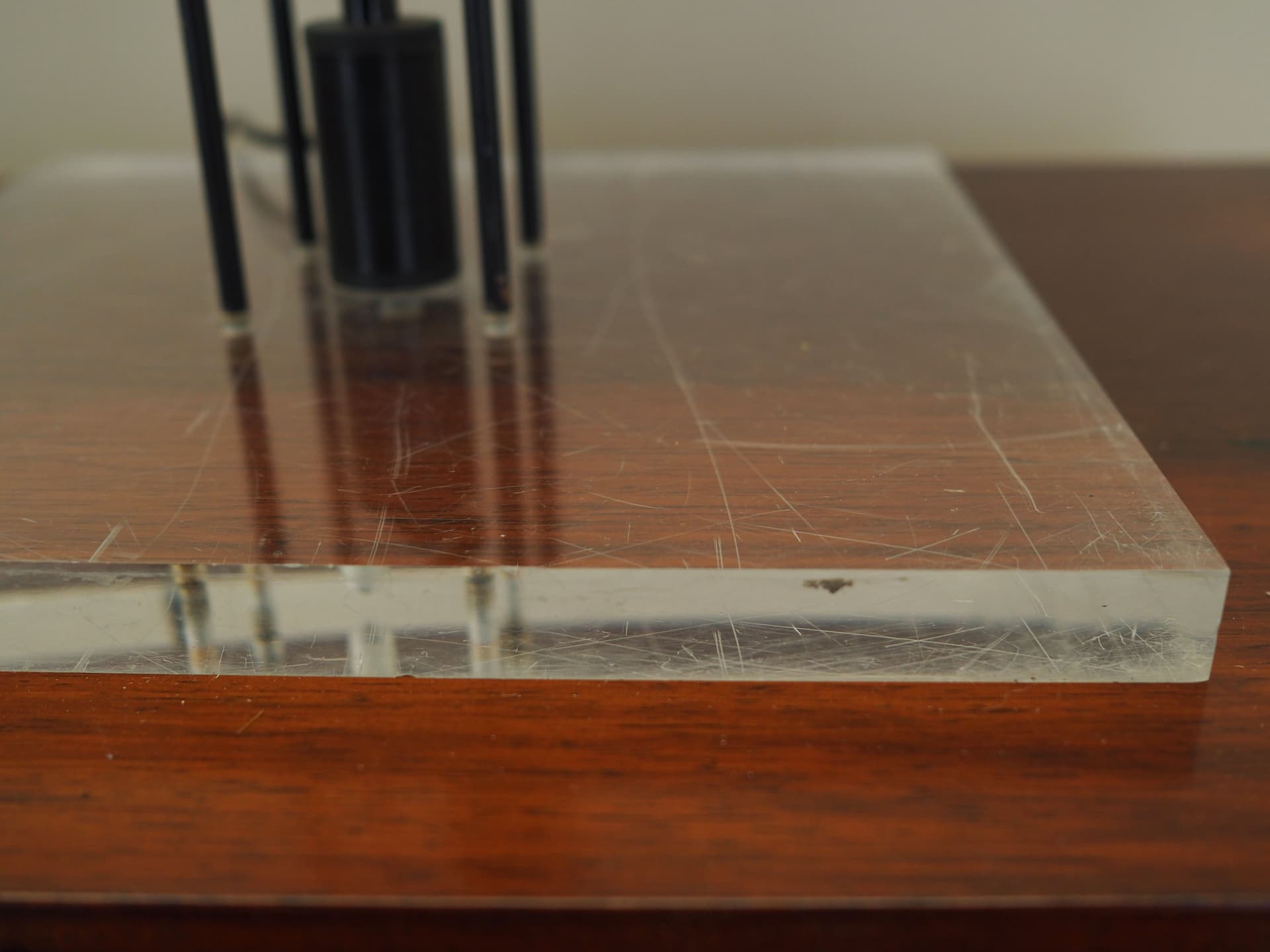 Lampka biurkowa, mid-century modern, biały, metal, Dania, lata 70. - 63703