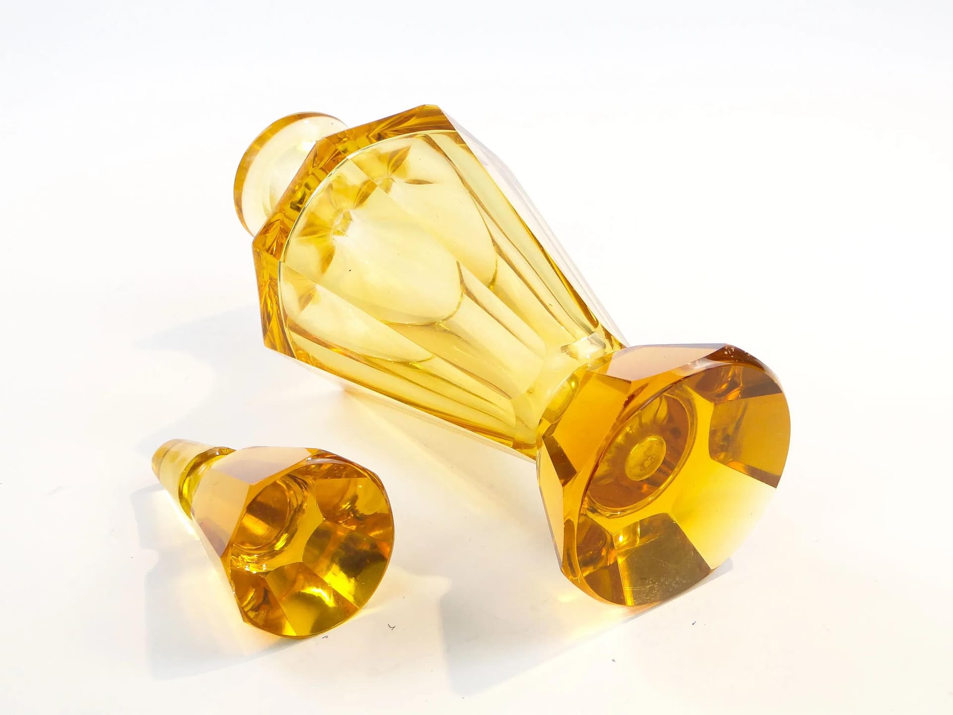 Karafka kryształowa pomarańczowa, Moser, Czechy, lata 30. - 34654