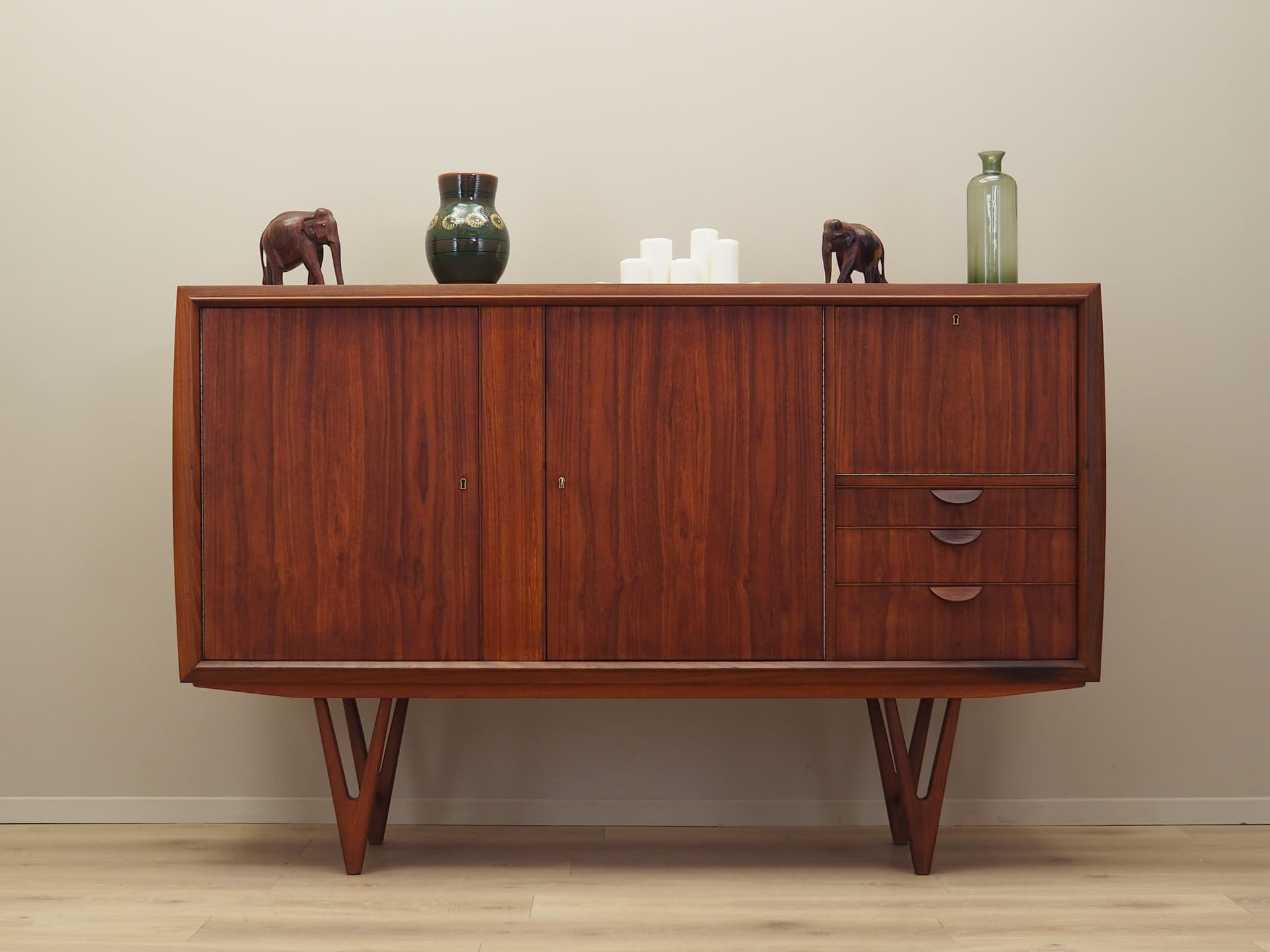 Highboard, teak brązowy ciemny, proj. K. Østervig, Dania, lata 60. - 63542