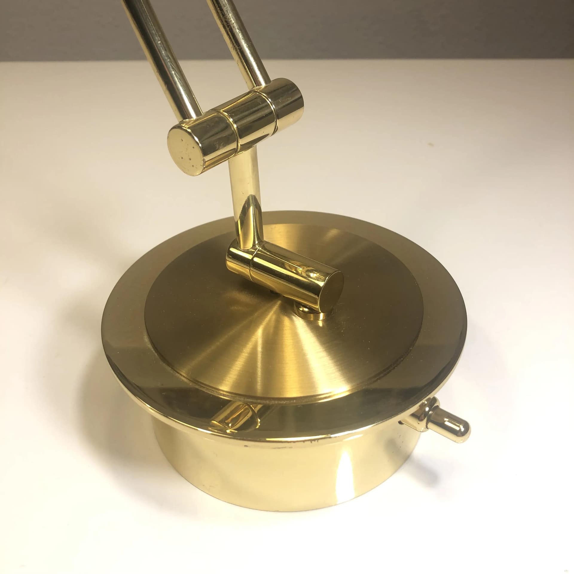 Kinkiet, złocony mosiądz, szkło, B+M Leuchten, Niemcy, lata 90. - 34794