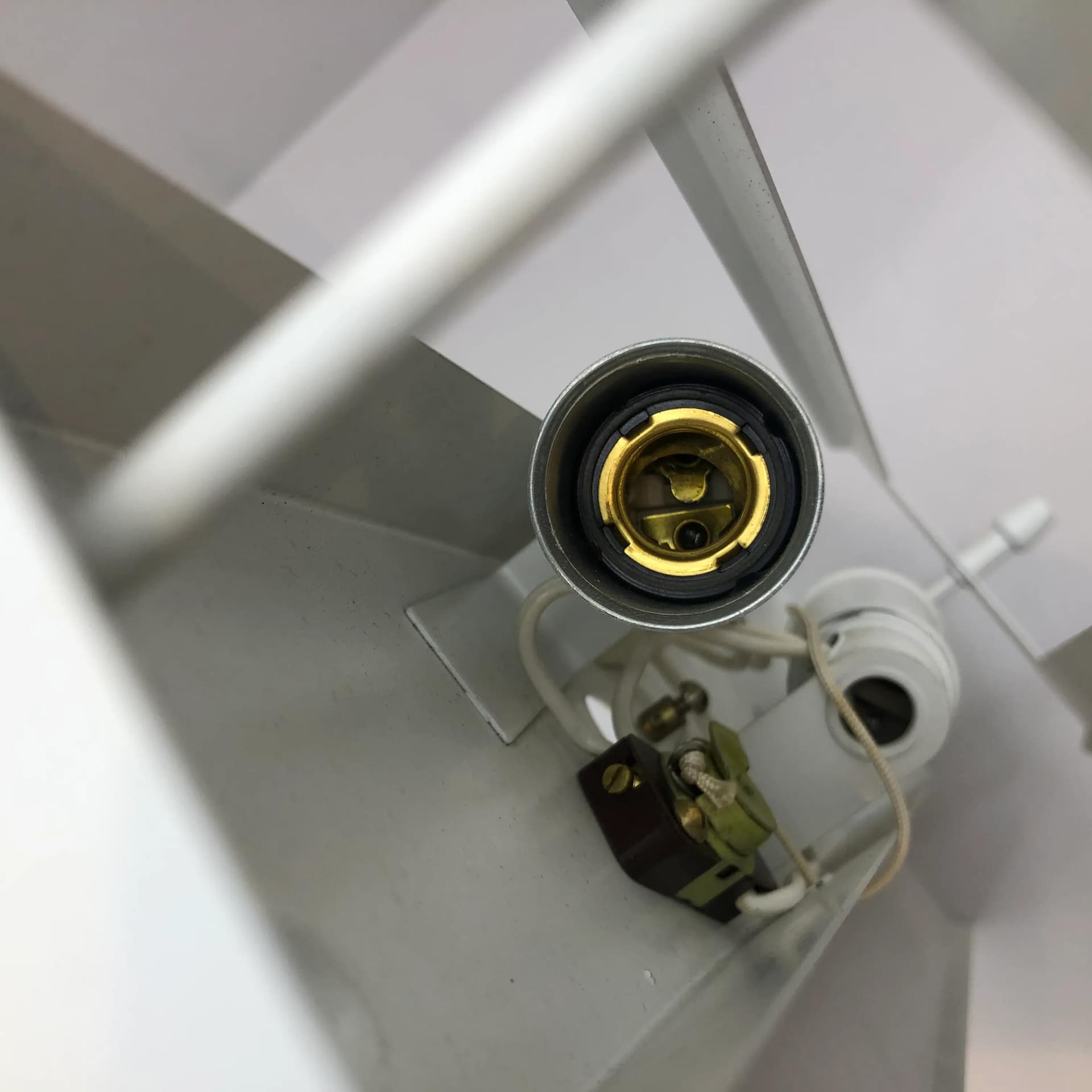 Para kinkietów modernistycznych, maroon, metal, N-Leuchten, Niemcy, lata 70. - 34964