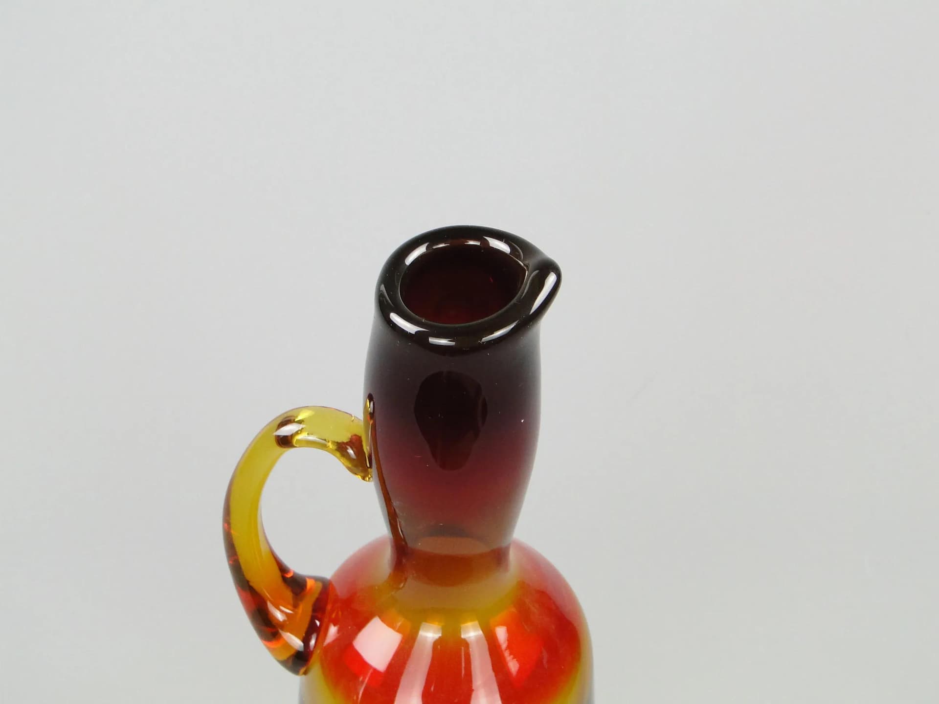 Amphora, multicolor glass, by Z. Horbowy, Poland, 1970s. - 34977