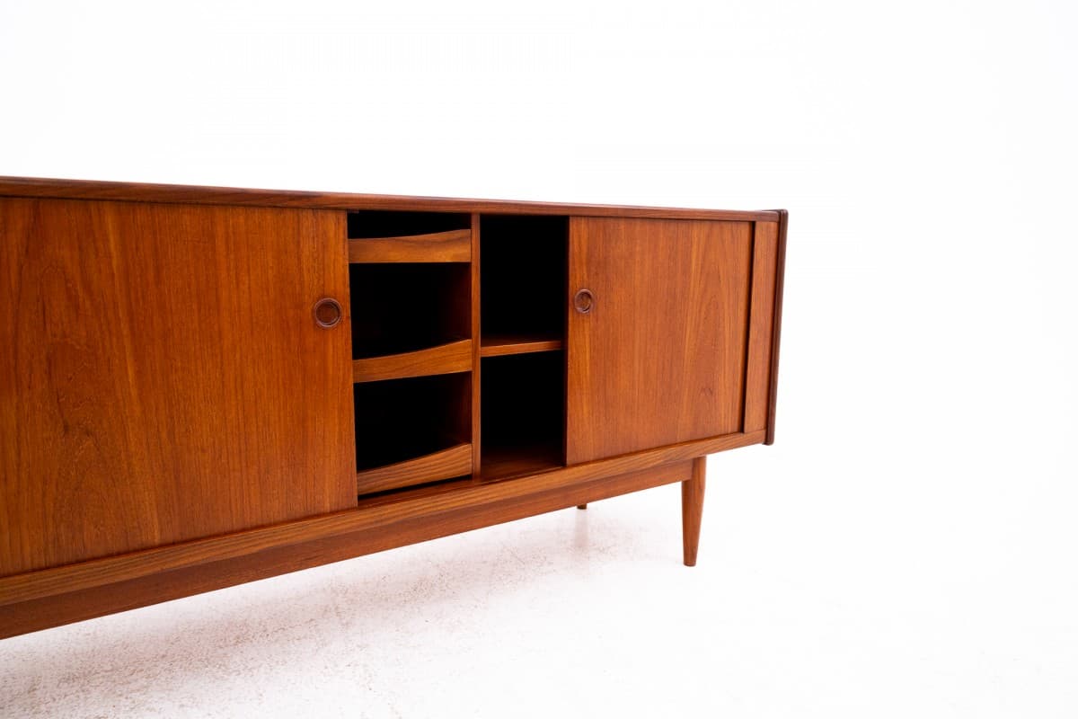 Tekowa komoda - sideboard, Dania, lata 60. - 46052