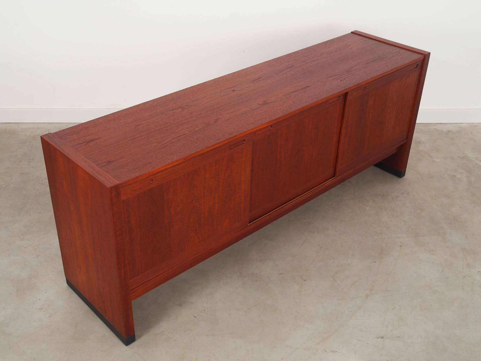 Sideboard, teak pomarańczowy, Skovby Møbelfabrik, Dania, lata 60. - 35494