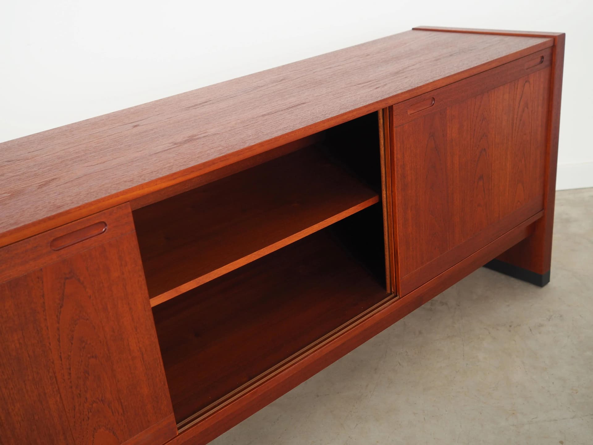 Sideboard, teak pomarańczowy, Skovby Møbelfabrik, Dania, lata 60. - 35497