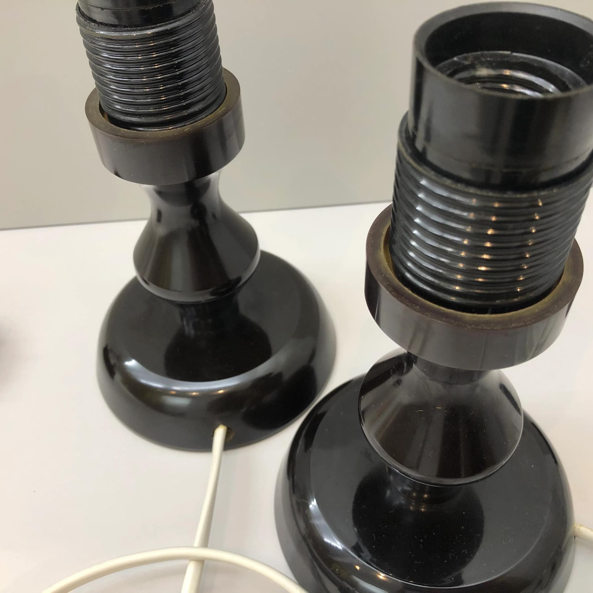 Para lampek nocnych, bakelit czarny, VEB Stadtilm Ruhla, Niemcy, lata 70. - 35299