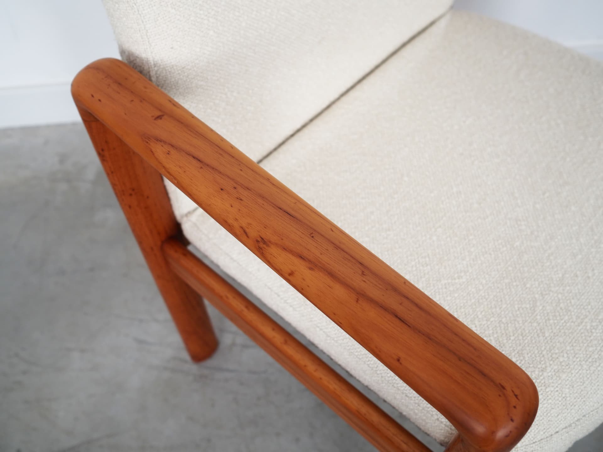Armchair, teak beige boucle, Denmark, 1970s - 66463