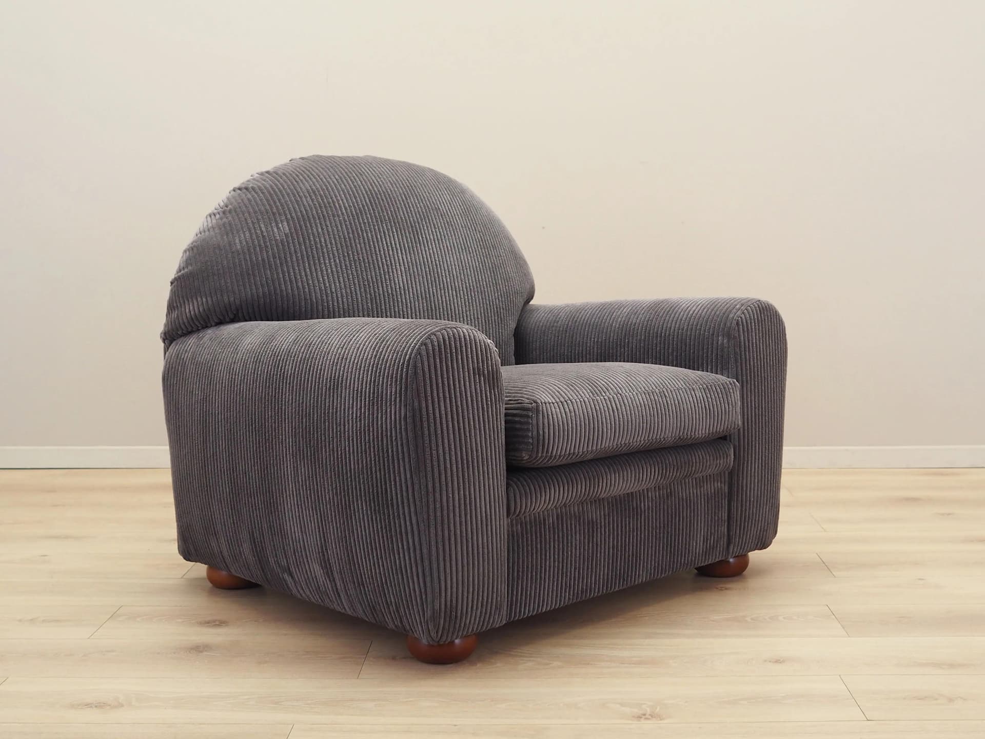 Armchair, grey velvet, wood, Italy, 1970s. - 35433