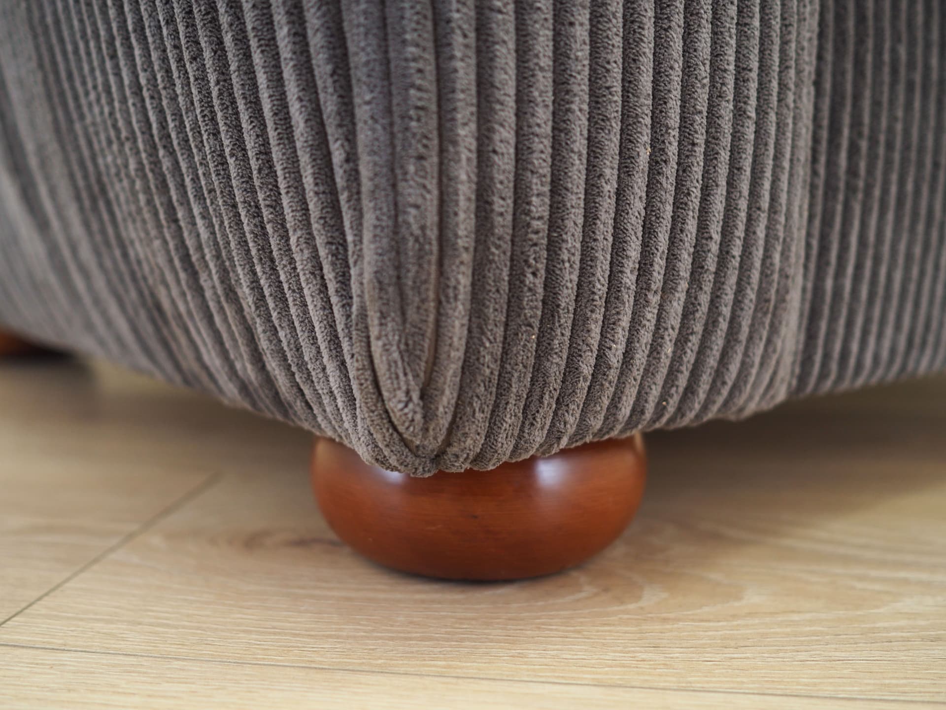 Armchair, grey velvet, wood, Italy, 1970s. - 63409