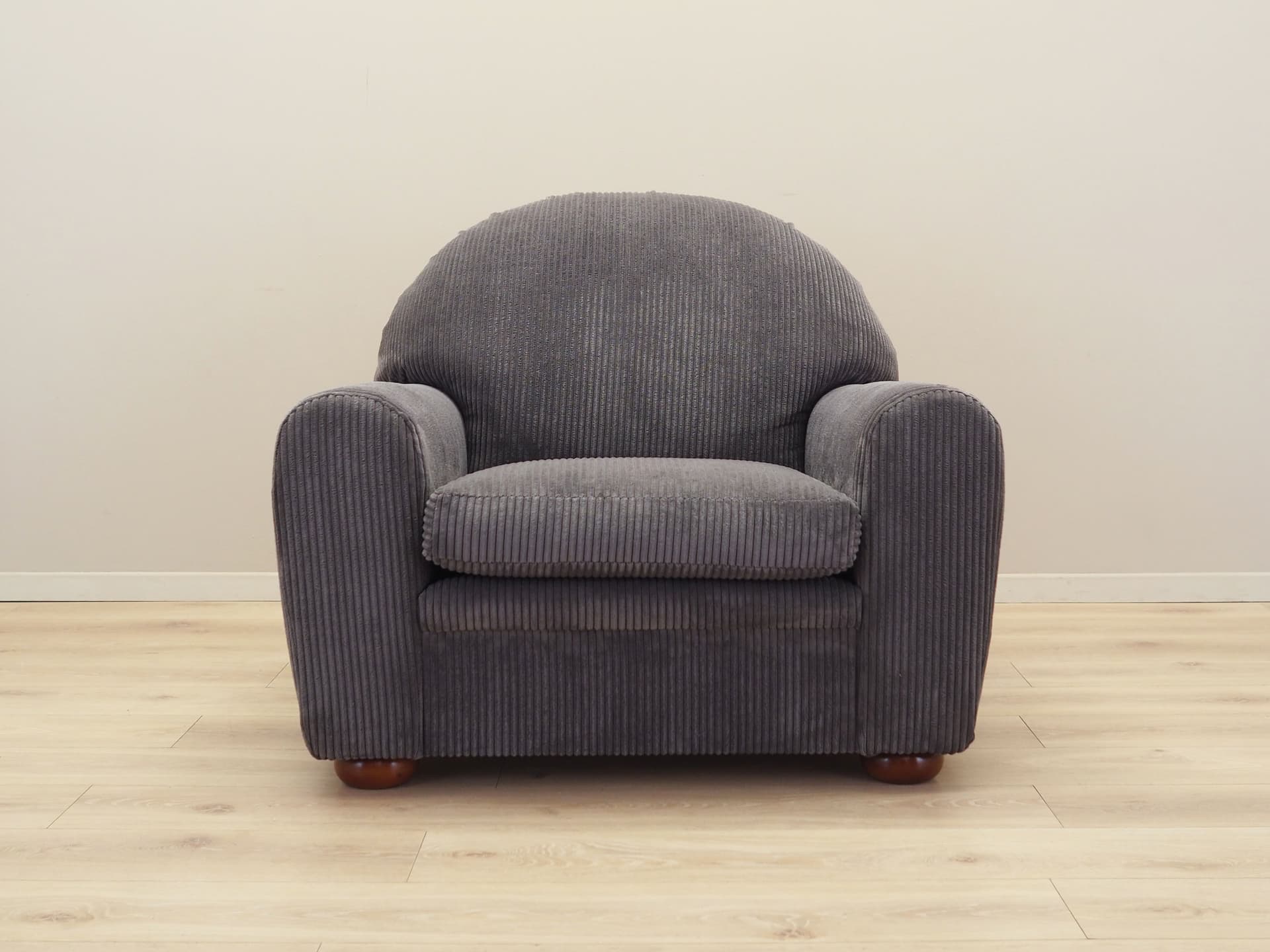 Armchair, grey velvet, wood, Italy, 1970s. - 63407