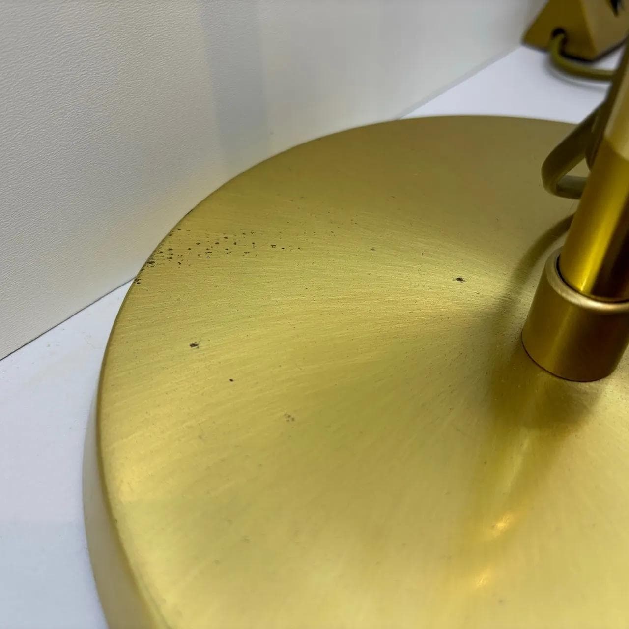 Lampa stołowa, mosiądz złoty, Holtkotter, Niemcy, lata 90. - 35507