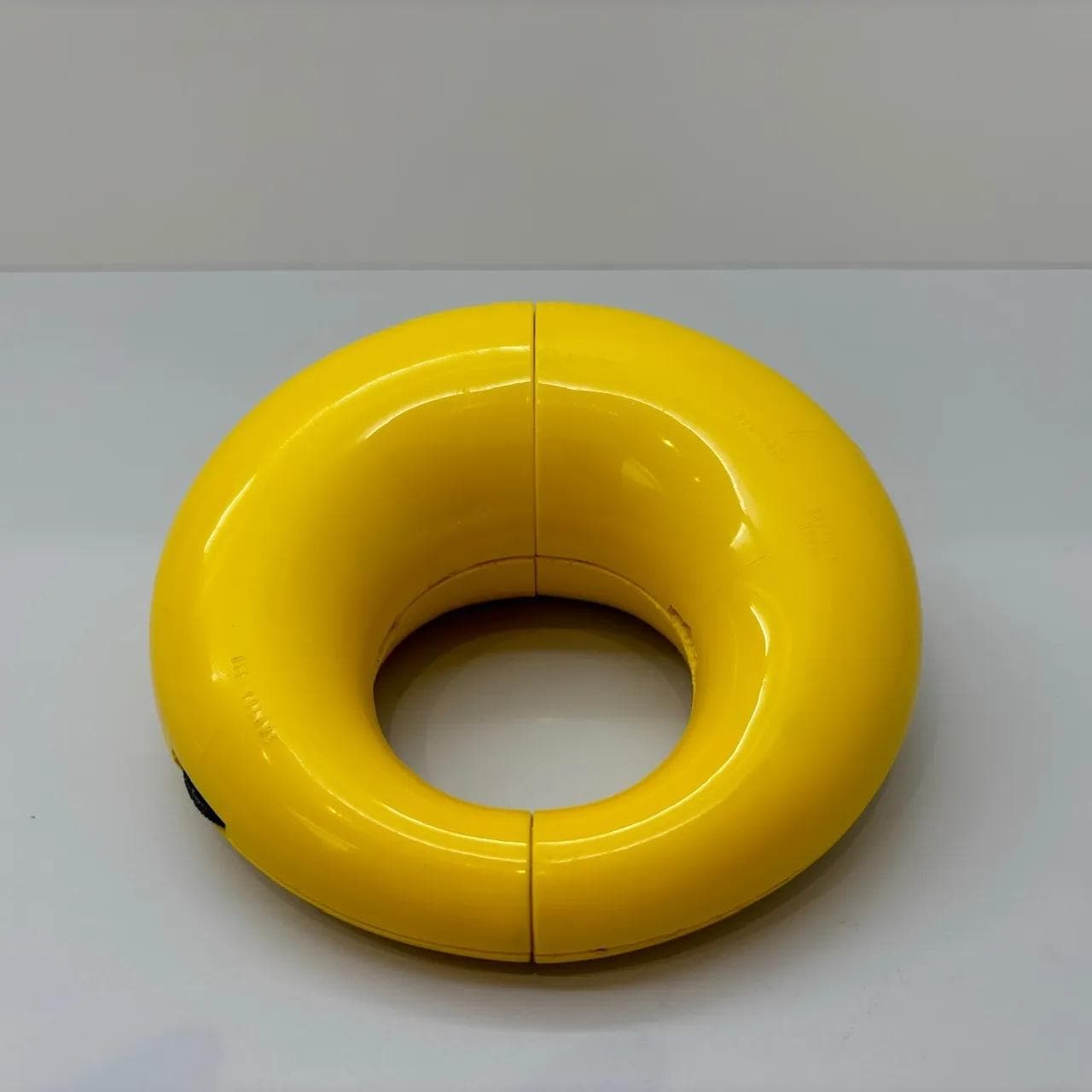 Yellow Toot-a-Loop R72S Radio, National Panasonic, Japan, 1970s - 35696