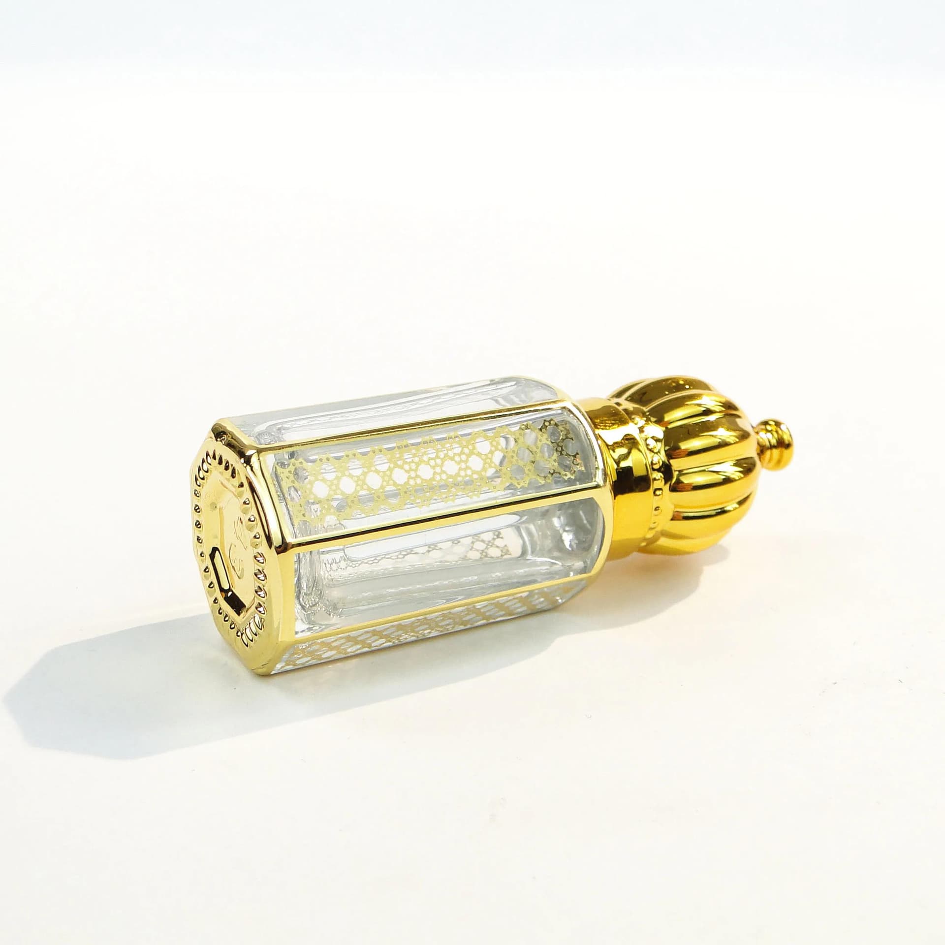 Flakon na perfumy, złoty, szkło, Polska, lata 50. - 35541