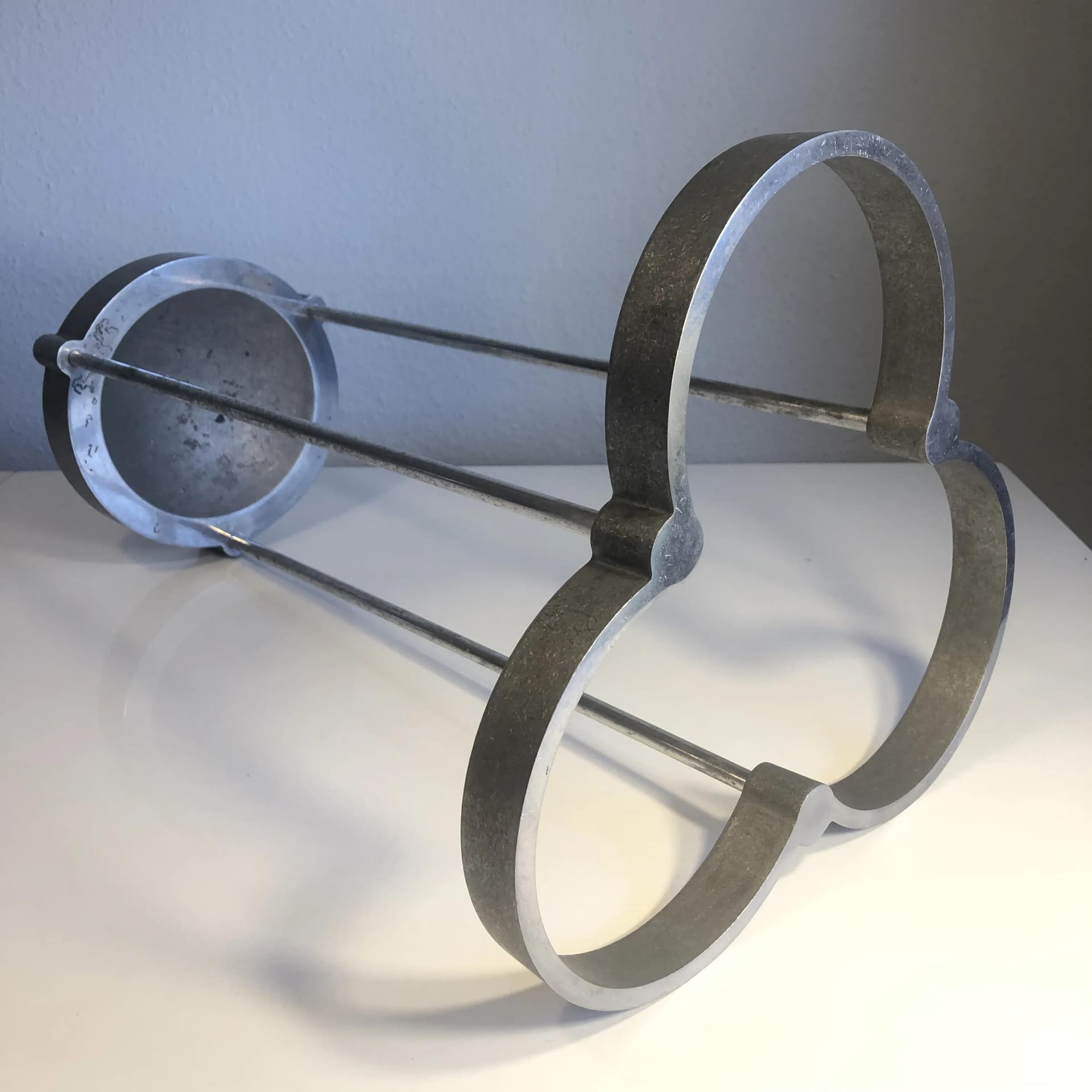 Parasolnik, aluminium srebrny, proj. C&E Magnusson, USA, lata 90. - 35679