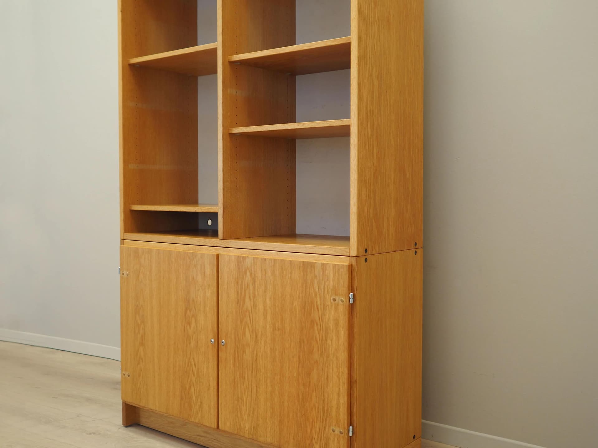 Biblioteczka, jesion brązowy ciemny, Dania, lata 70. - 35841