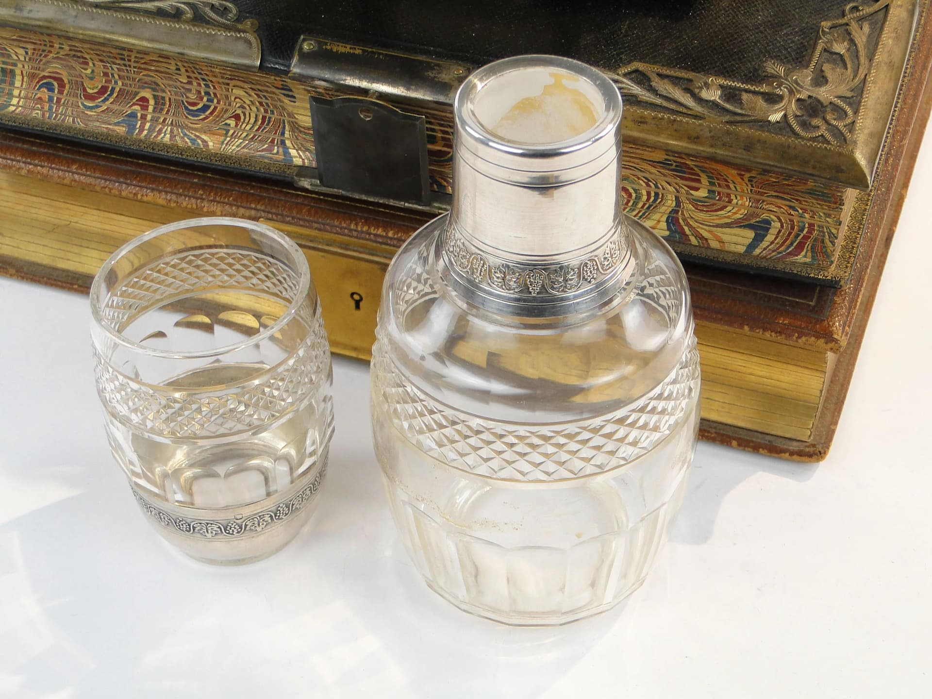 Water carafe, transparent crystal, silver, Baccarat, France, early 20th c. - 35966