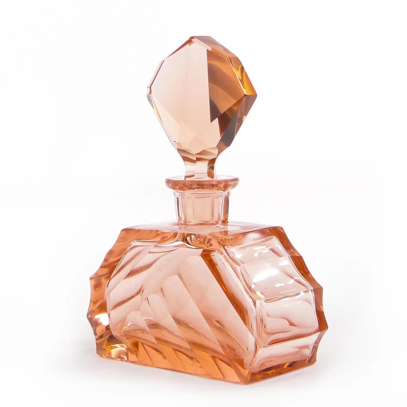 Karafka, art déco, kryształ różowy, Moser, Czechy, lata 60. - 35946