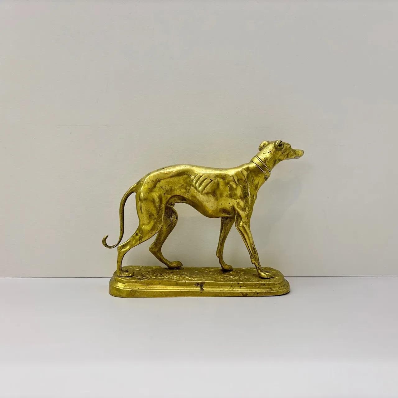 Figura Chart, mosiądz złoty, Niemcy, lata 60. - 36096