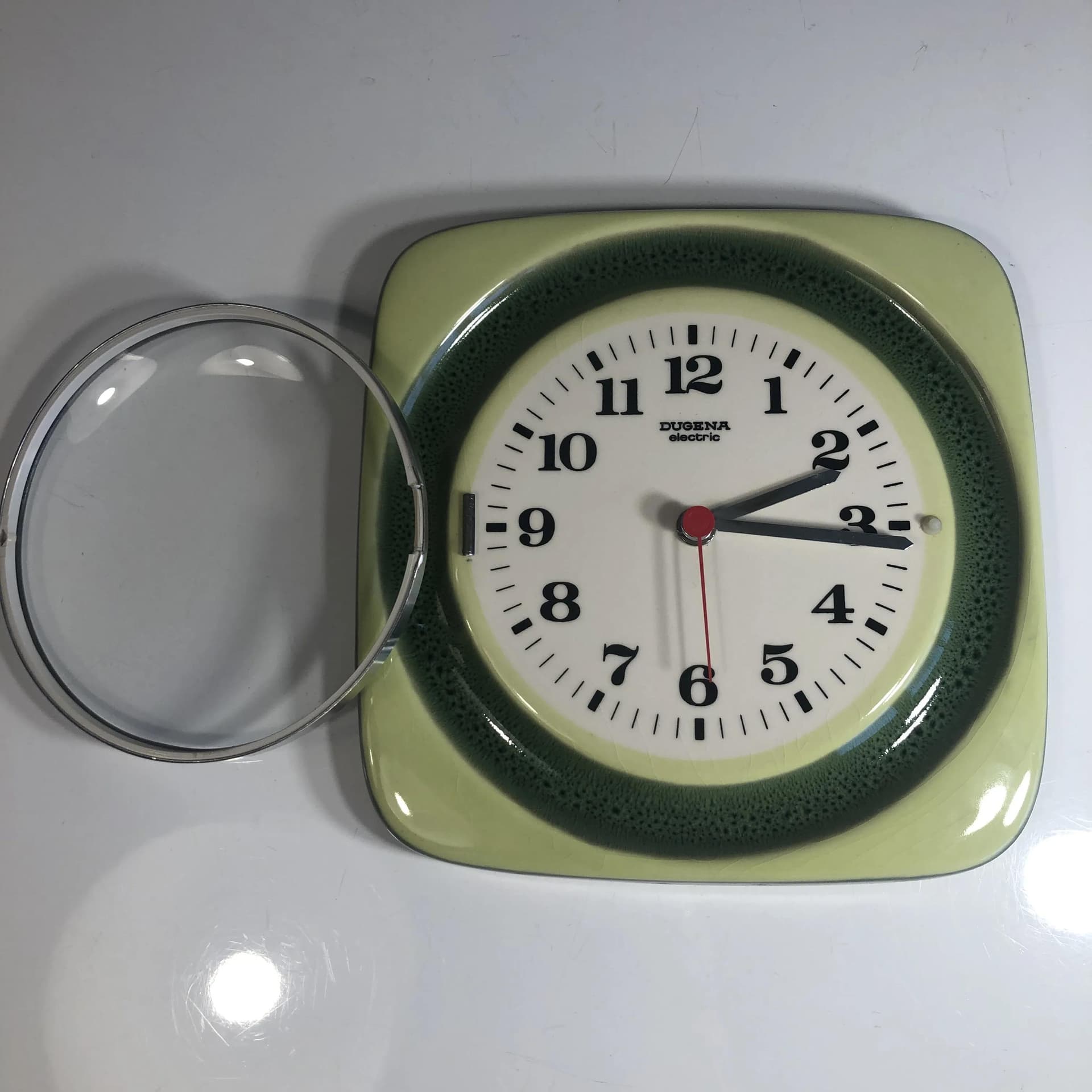 Zielony ceramiczny zegar ścienny, Dugena, Niemcy, lata 80. - 36086