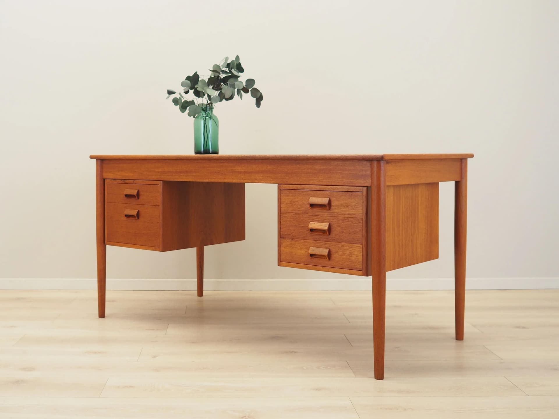 Desk, teak, by B. Mogensen, for Søborg Møbelfabrik, Denmark, 1960s - 36005