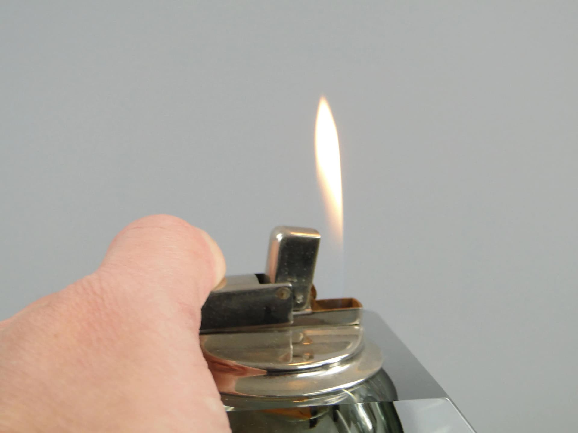 Table lighter, transparent crystal, Germany, 1950s - 36107