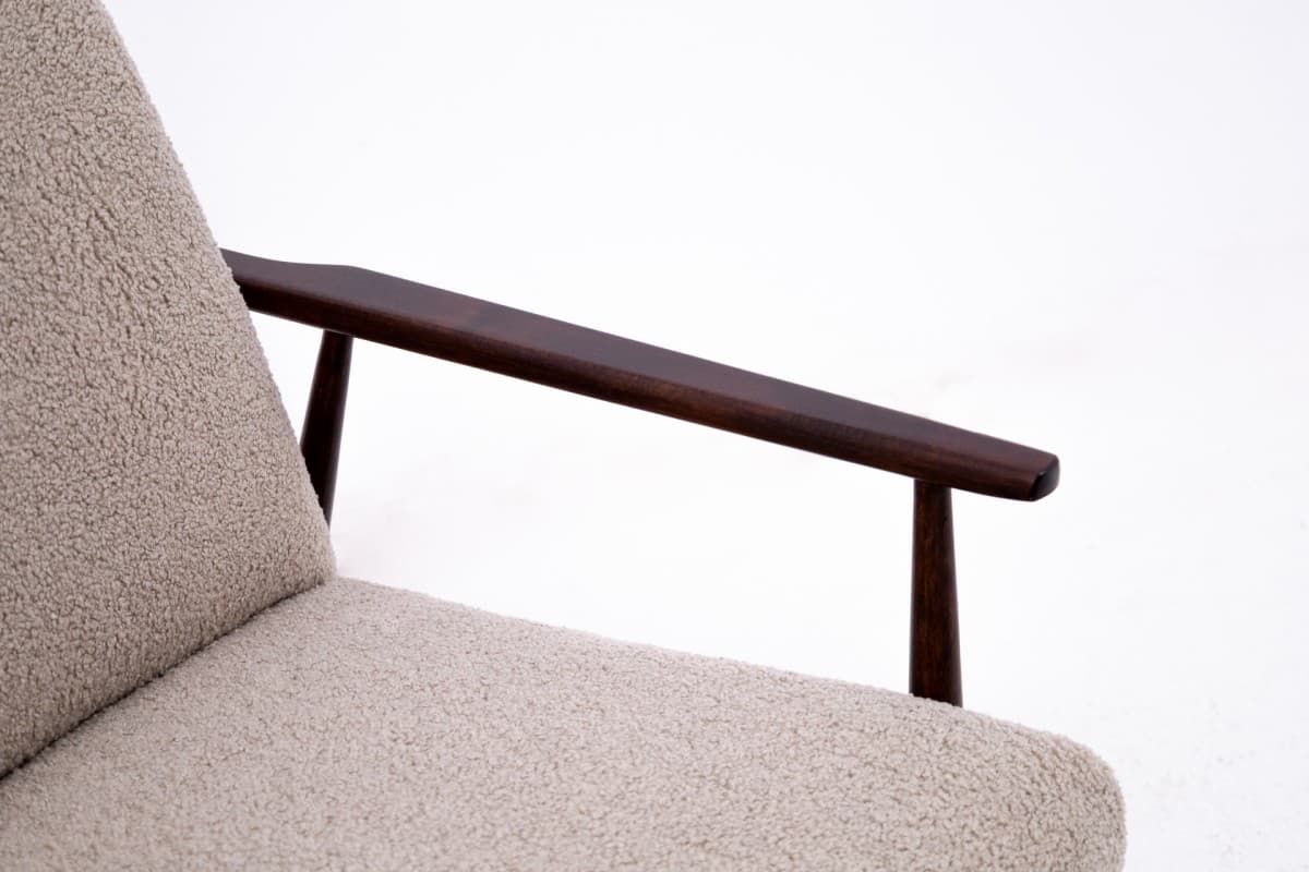 Beżowy fotel model 300-190, proj. H. Lis, Polska, lata 60. - 46155