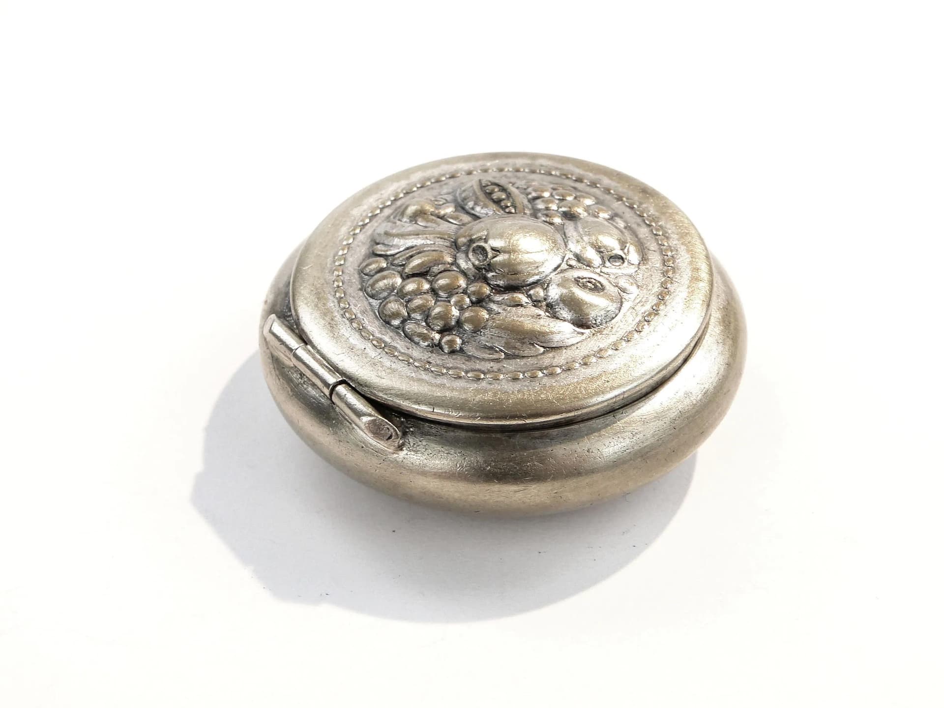 Tabakiera Art Nouveau, srebrny mosiądz, Austria, lata 20. - 36369