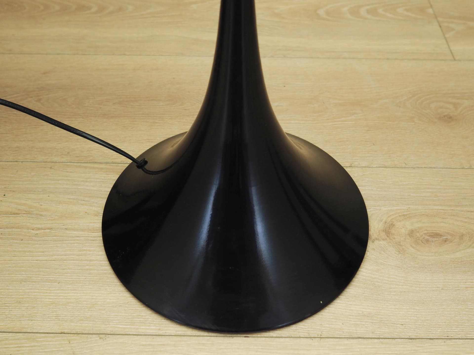 Floor lamp, black metal, beige fabric, Denmark, 1970s. - 36450