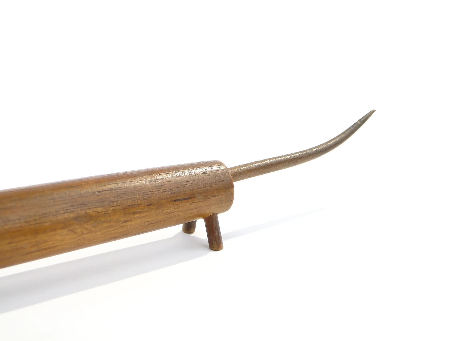 Figurka jamnika, drewno tekowe brązowy, Szwecja, lata 60. - 36289