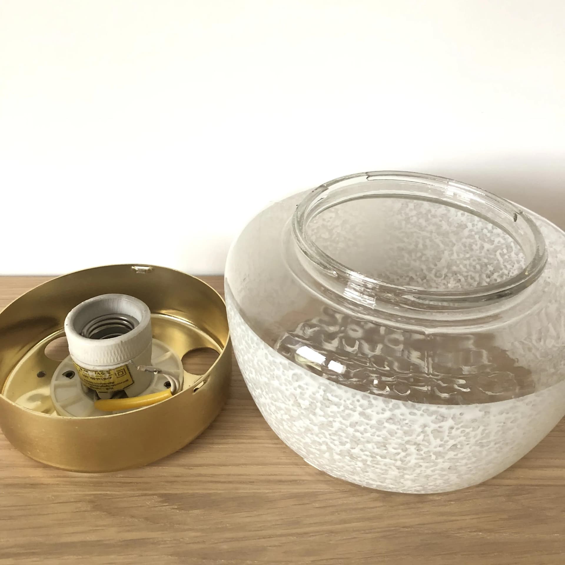 Plafon, szkło białe, aluminium złocone, VEB Gorlitz, Niemcy, lata 80. - 36648